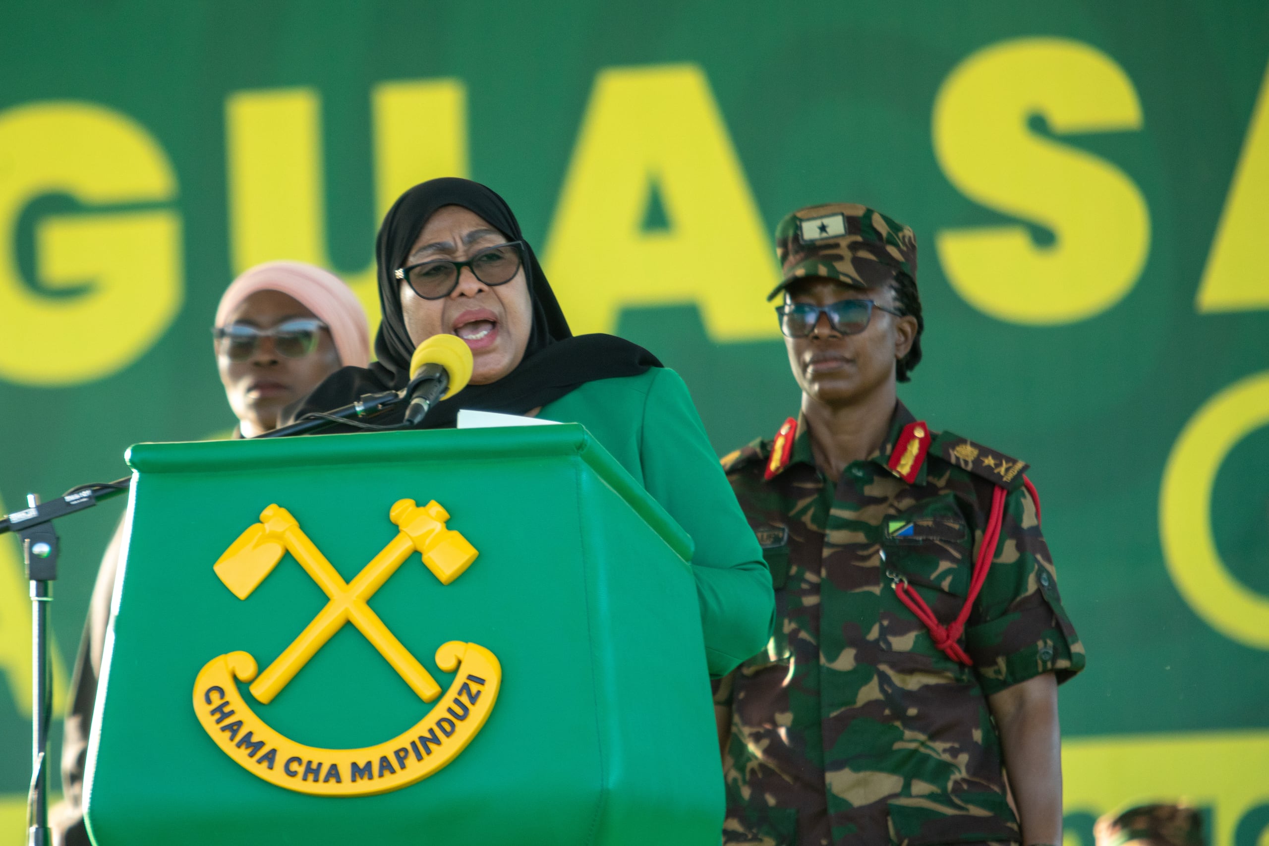 La presidenta de Tanzania, Samia Suluhu Hassan busca revalidar en las elecciones.