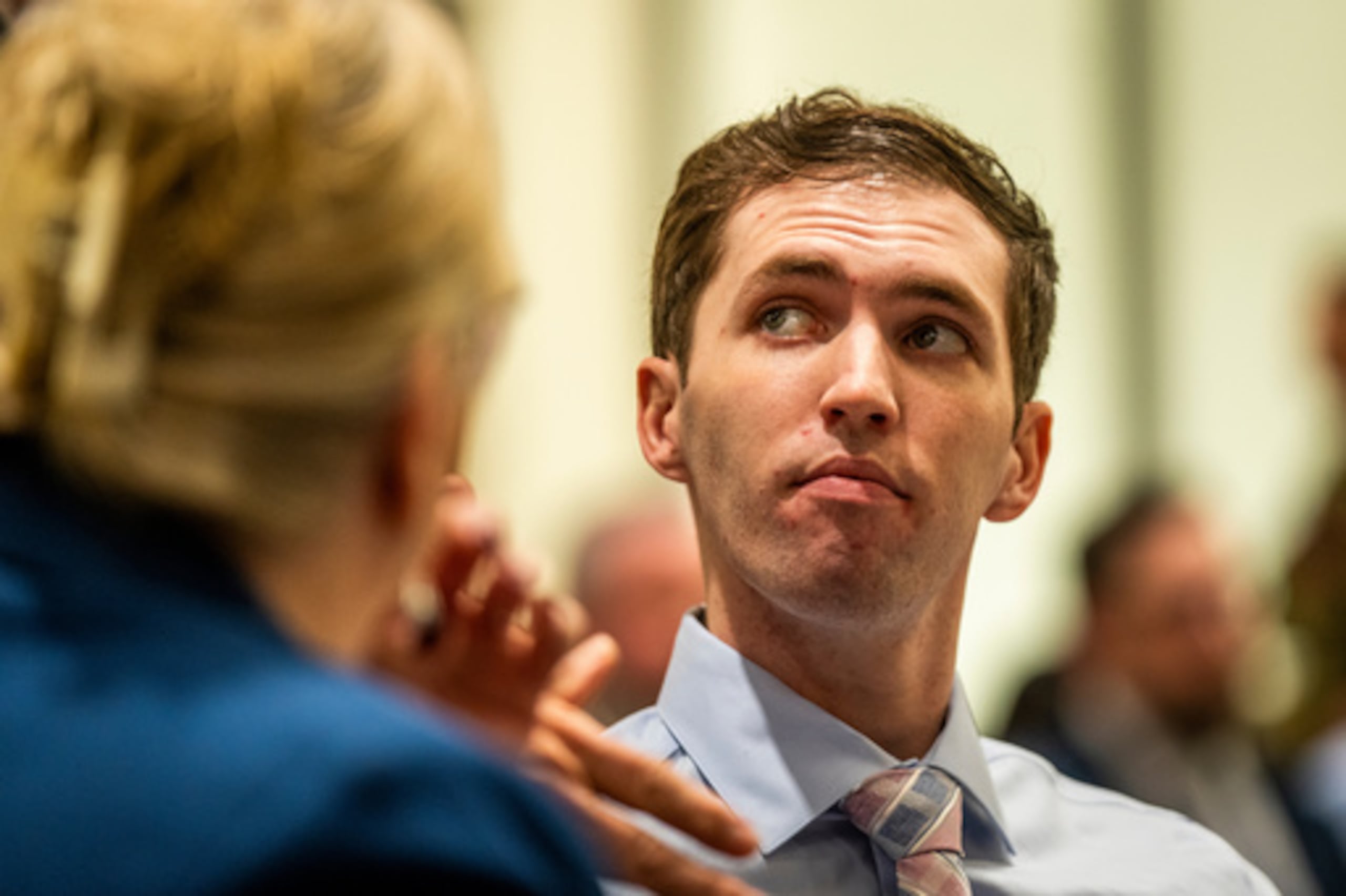 ARCHIVO - Tyler Robinson, acusado de matar a tiros a Charlie Kirk, comparece durante una vista en el Tribunal del Cuarto Distrito de Provo, Utah, el 11 de diciembre de 2025. (Rick Egan/The Salt Lake Tribune vía AP, Pool, archivo)