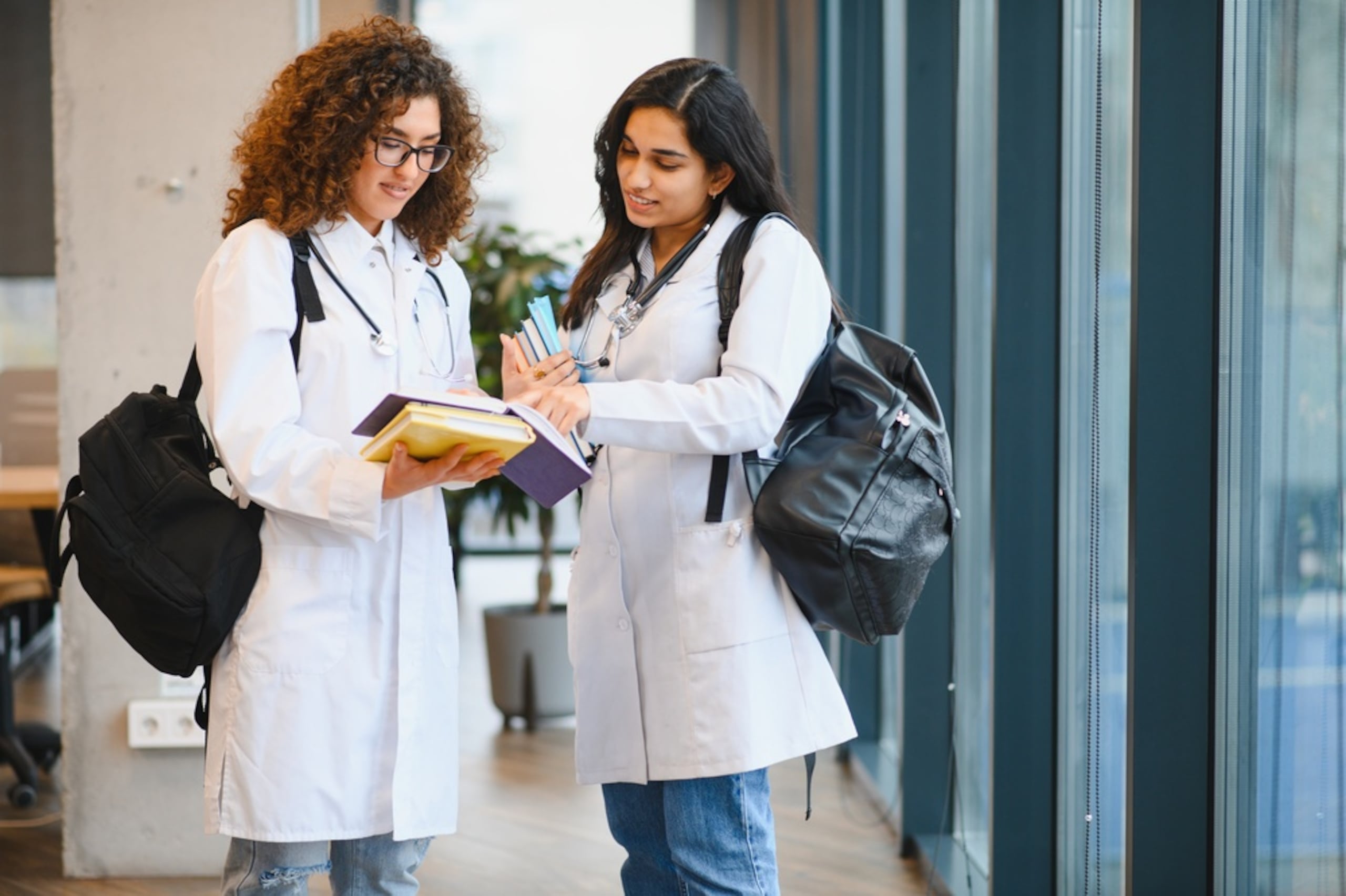 La Escuela de Medicina San Juan Bautista ofrece desde Salud Pública, Enfermería hasta Medicina.