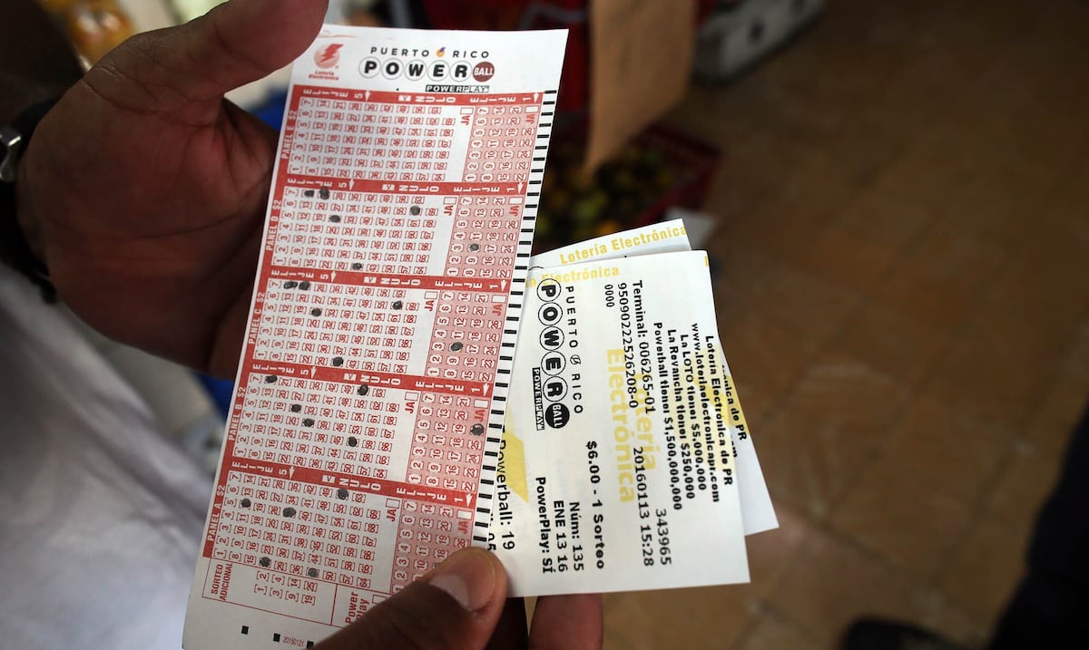 ¡Sigue la racha! Powerball deja un premio de $100,000 y tres de $50,000 en Puerto Rico