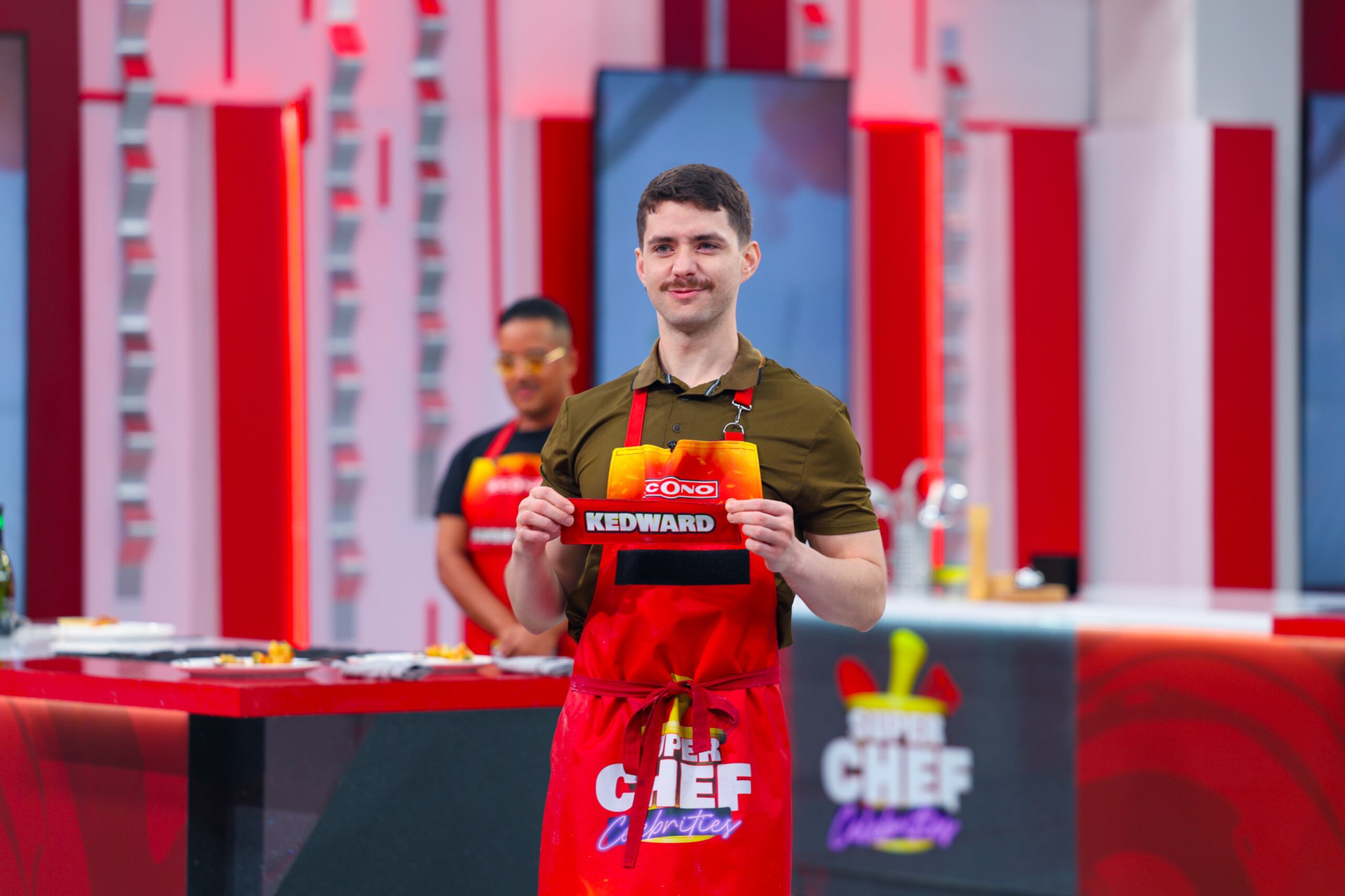 Kedward Avilés  en "Super Chef Celebrities".