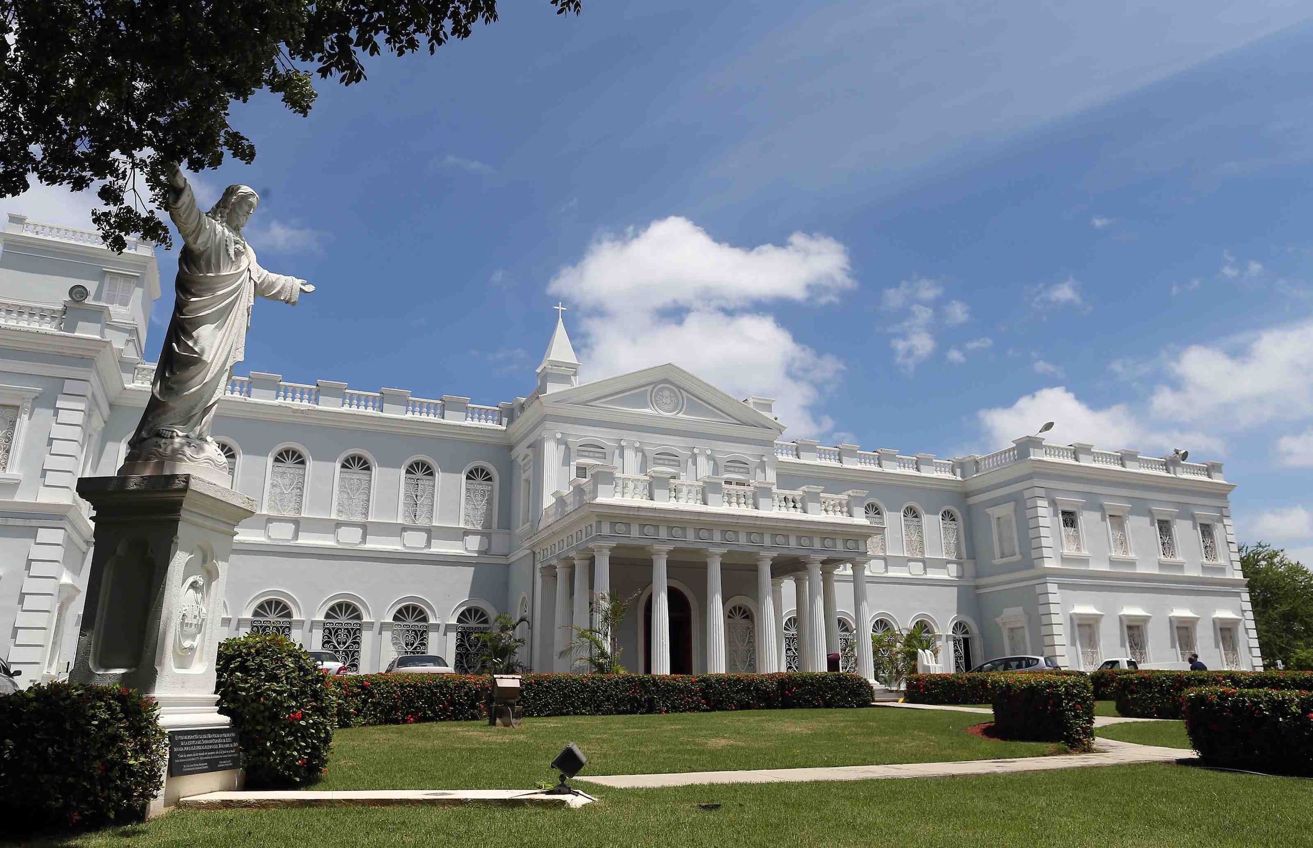 Edificio Sagrado Corazón (Pórtico) de la Universidad del Sagrado Corazón (GFR Media)
