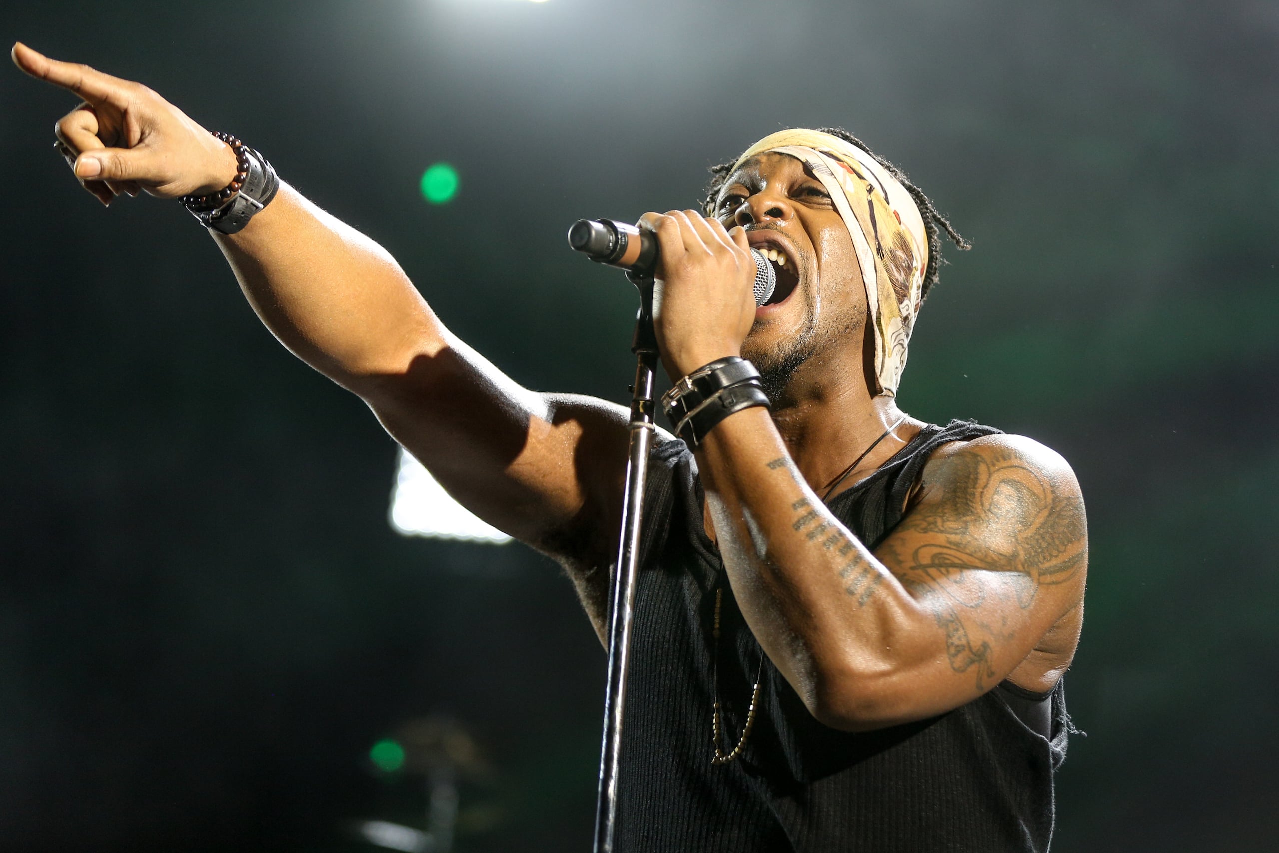 D'Angelo durante el FYF Fest en el L.A. Memorial Sports Arena & Exposition Park.