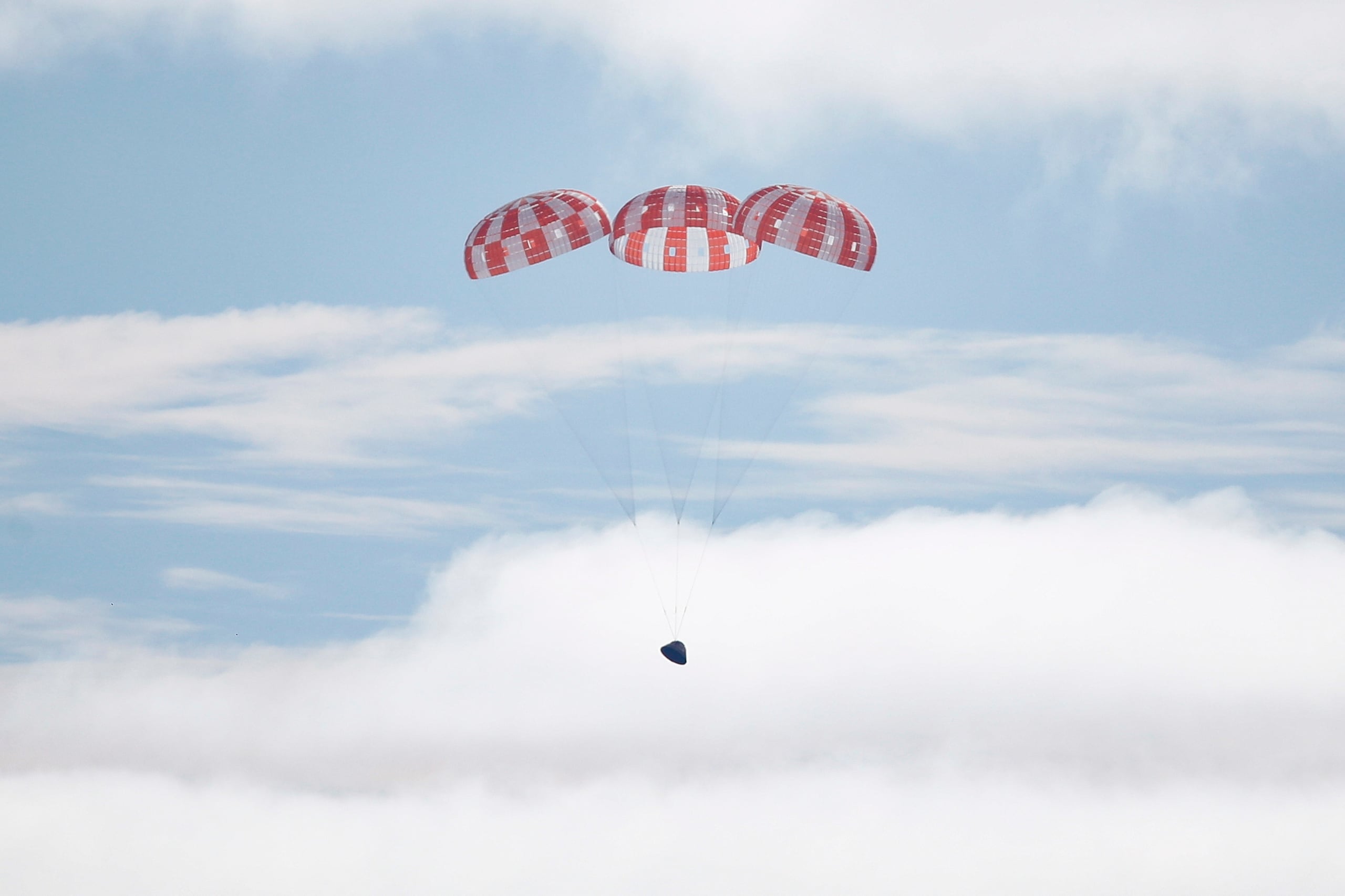 La Artemis I, un vuelo de prueba no tripulado del vehículo Orión, realizó con éxito en 2022 un trayecto de ida y vuelta.