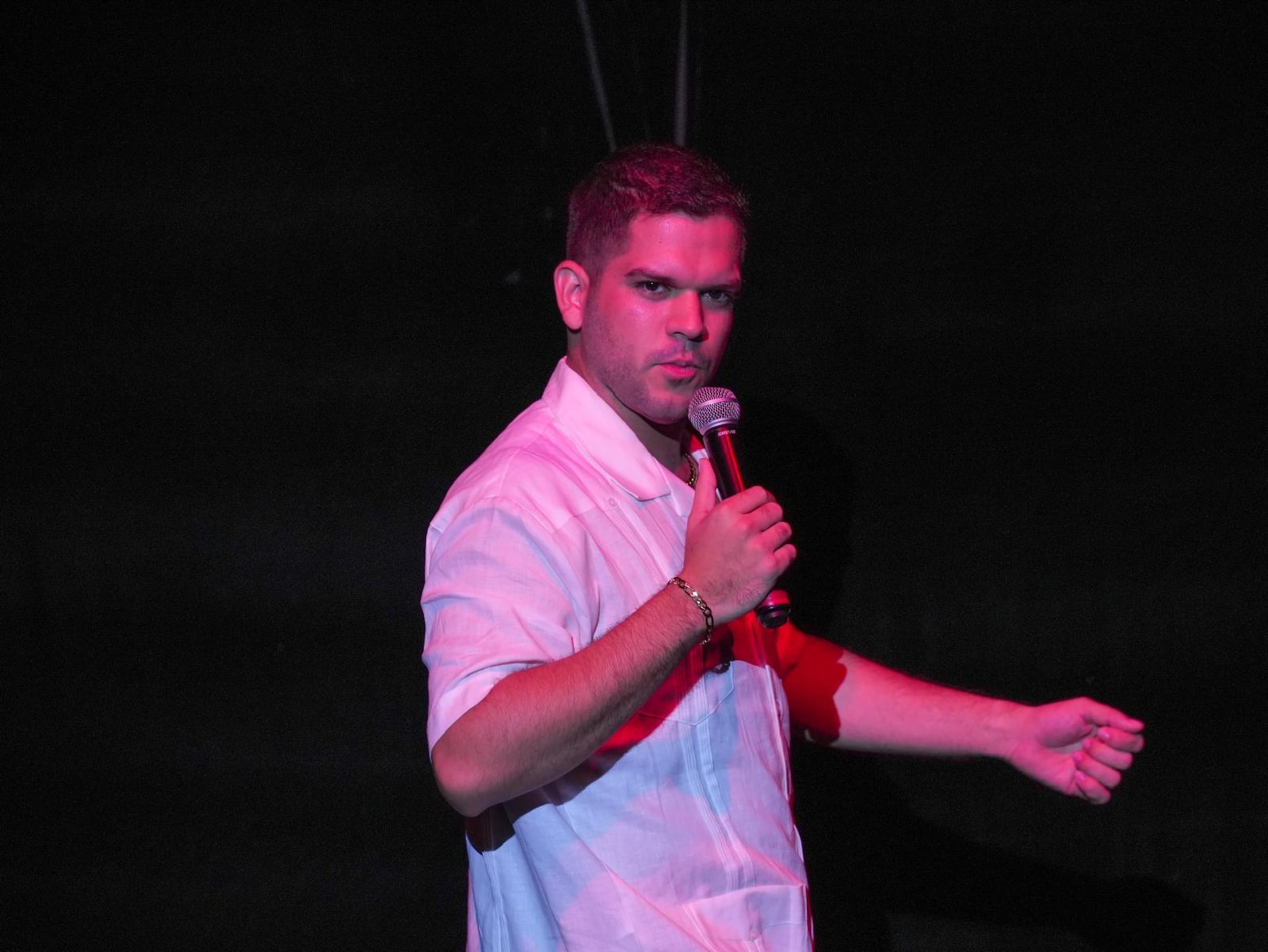 Luis Ponce promete una presentación "salvaje" en la puesta de escena que llevará a Studio 58.