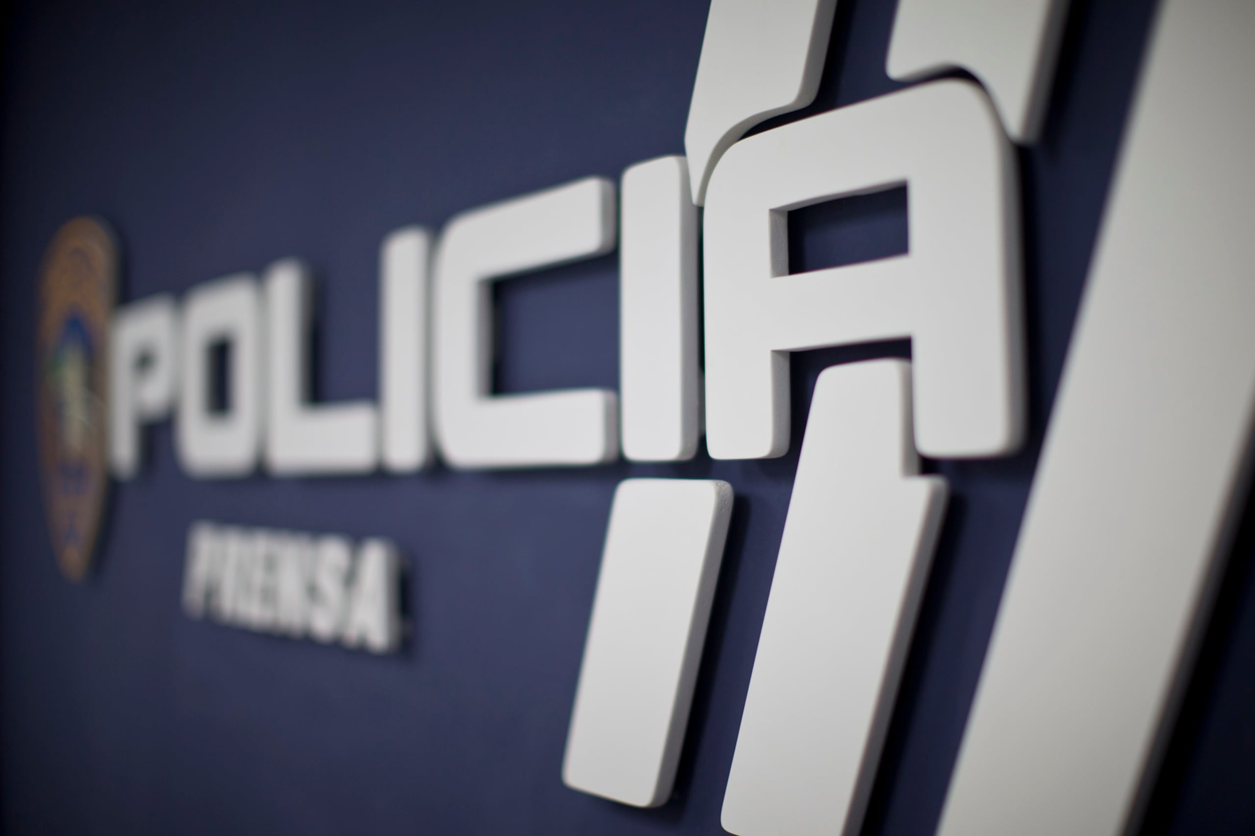 El agente Rafael De Jesús atendió el caso por la División de Patrulla de Carretera. (GFR MEDIA)