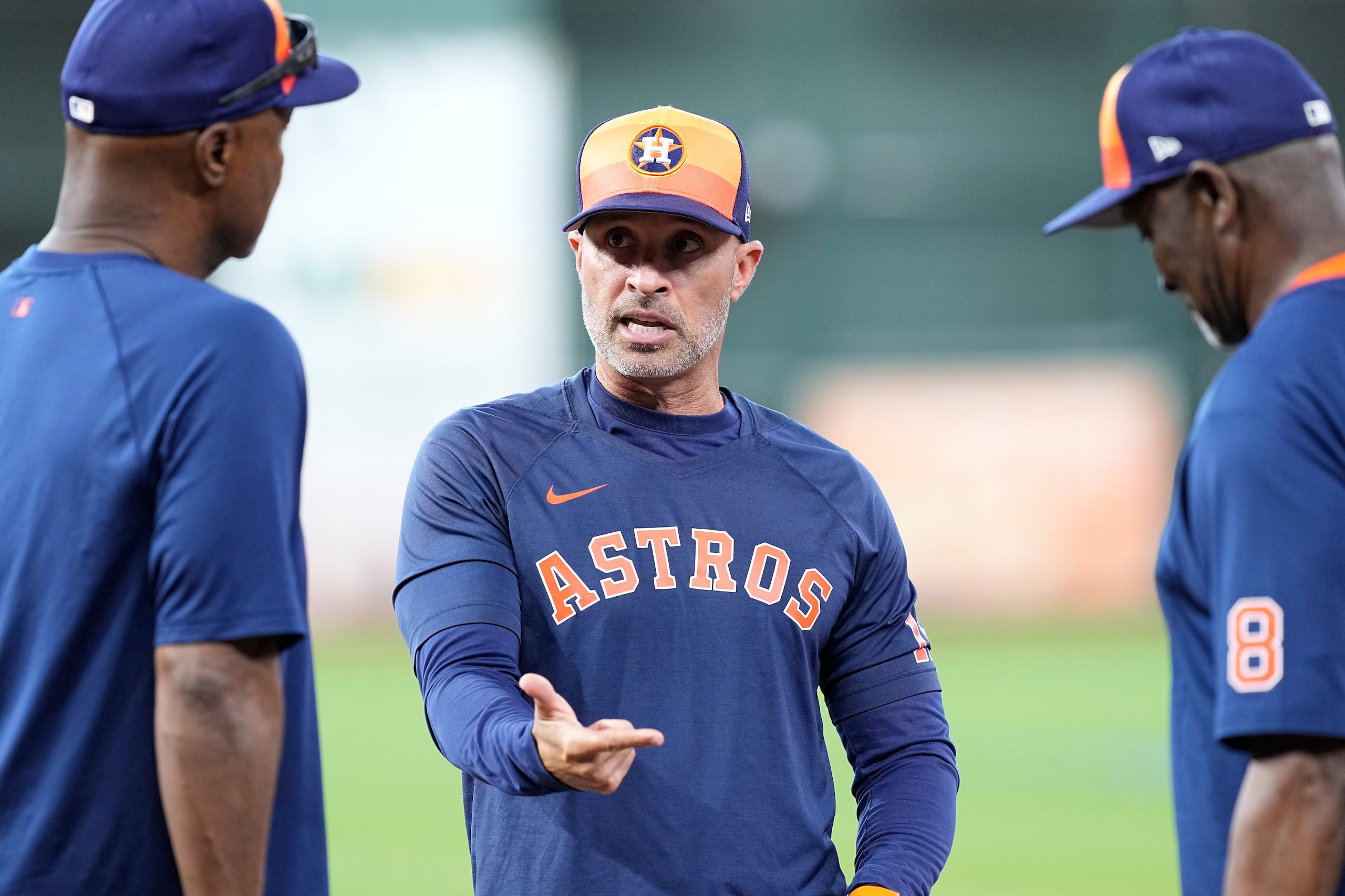 Josué Espada y los Astros han ganado tres series corridas y se acercan a jugar para .500.