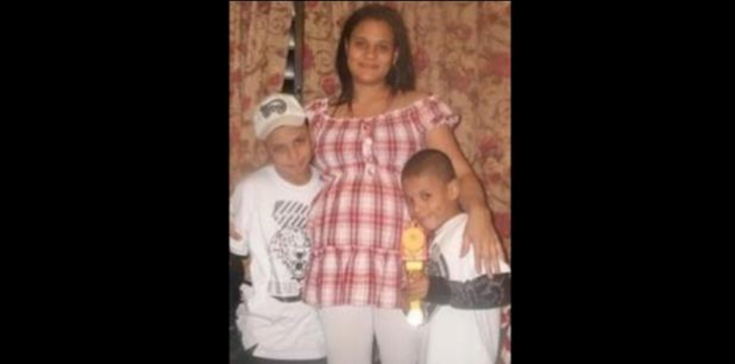 Los hechos de este caso se remontan al sábado 19 de marzo de 2011 cuando Lorenis Karen Mejías Contreras fue encontrada muerta junto a sus dos hijos Néstor y Jeremy. Todos murieron apuñalados y golpeados. (Archivo)