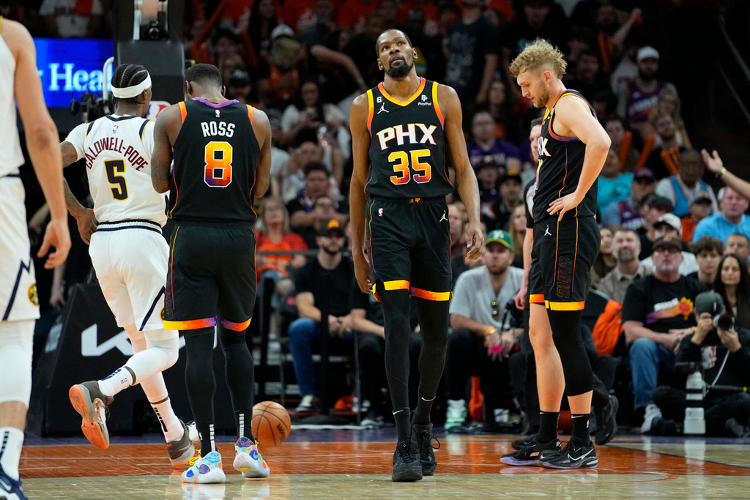 Kevin Durant llegó a mediados de esta temporada a Phoenix, pero el equipo no logró llegar a la final.