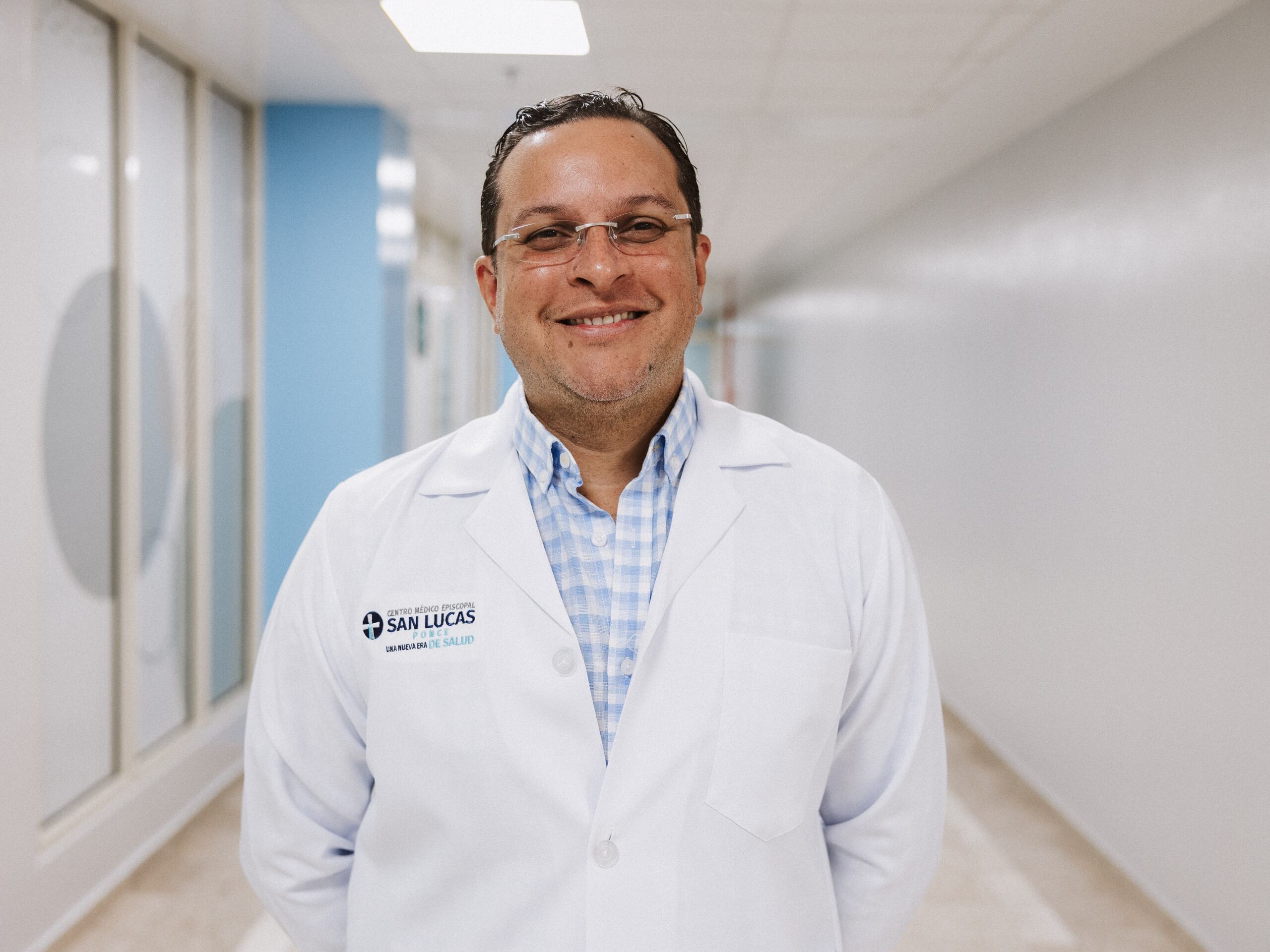 Doctor Juan Vélez, médico de familia del Centro Médico Episcopal San Lucas.