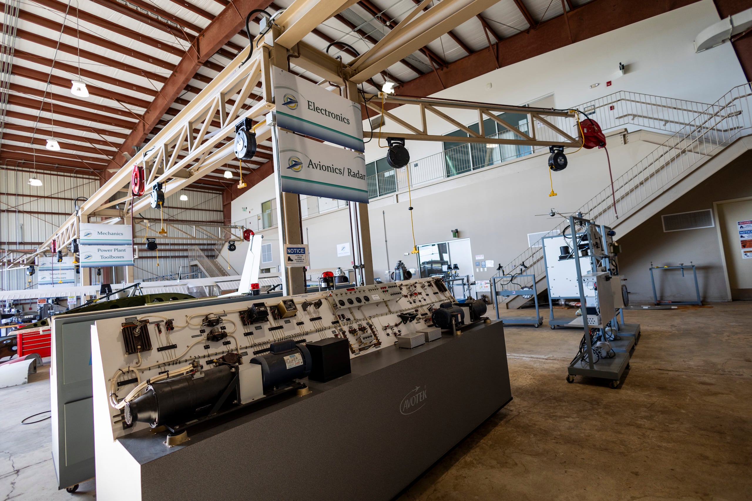 El programa de Aeronáutica y Aeroespacial es un grado asociado, pero pronto podría transformarse en un bachillerato.