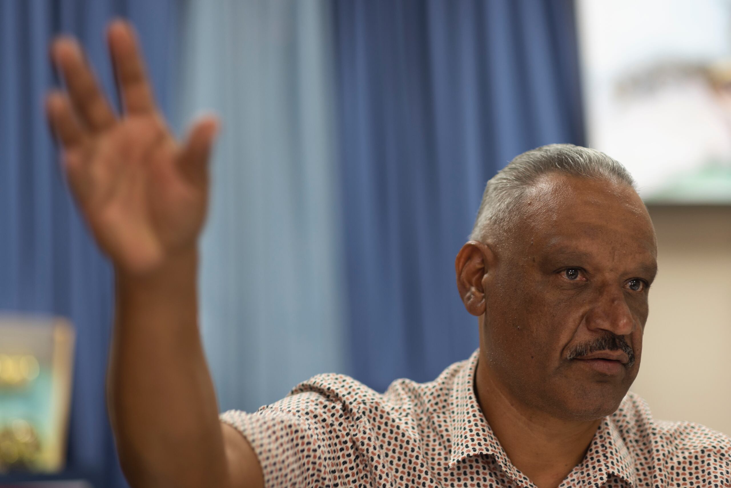 Según se explicó, la alegada prueba no aportó información que demostrara la comisión de un delito, por lo que se acogió la recomendación del Departamento de Justicia de no proseguir con el caso.