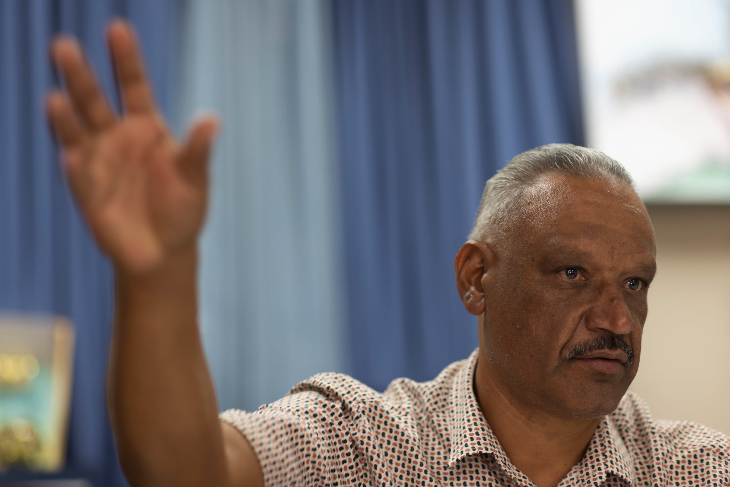 "Queremos una garantía para nuestra gente que de ninguna forma se afectarán los servicios, porque si no lo pueden hacer, es momento de evaluar alternativas", señaló el alcalde de Vieques, José ‘Junito’ Corcino Acevedo.