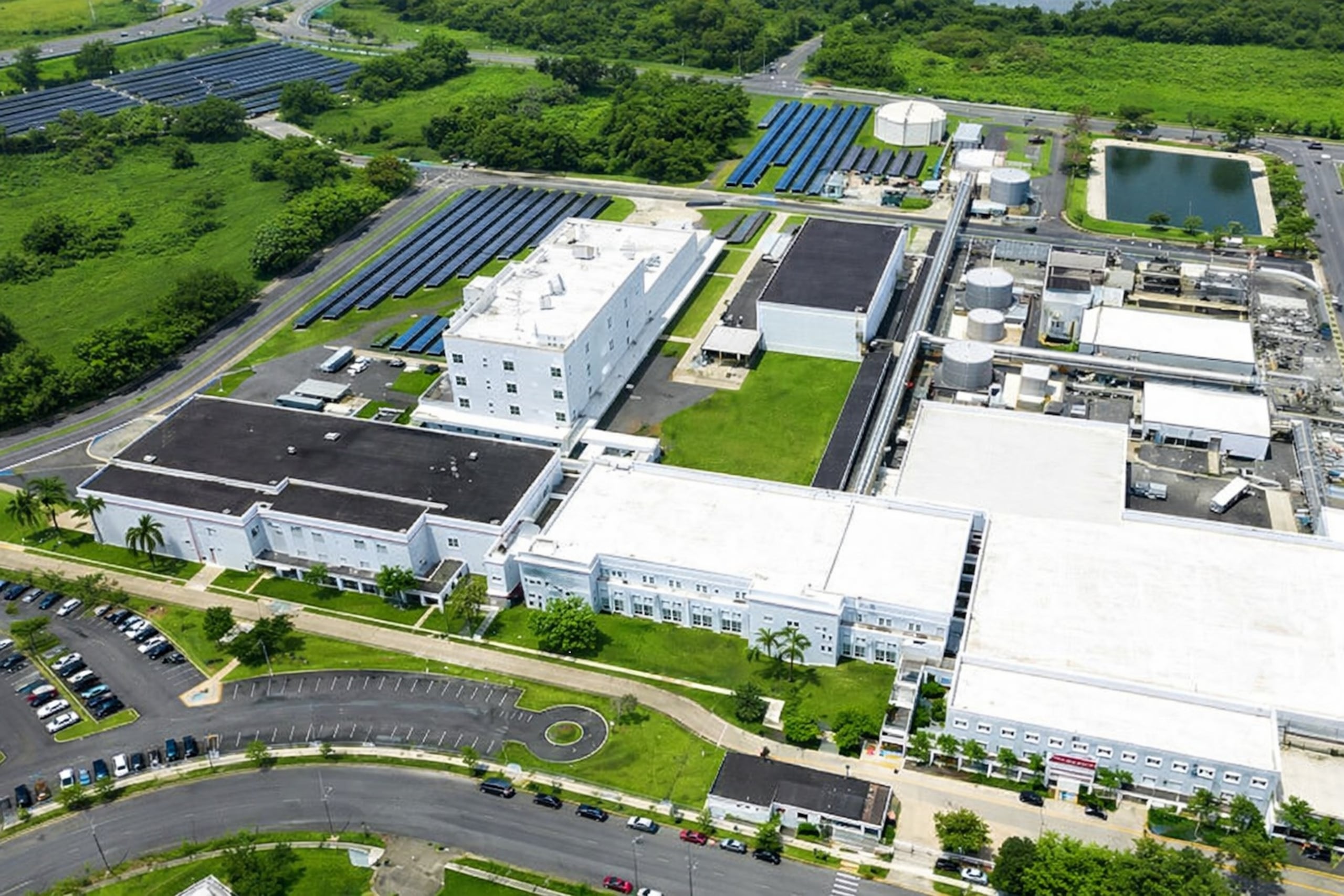 En 2025 iPR inauguró el Bio Solar Park en su planta de Canóvanas, una inversión de $9.7 millones diseñada para respaldar una operación más eficiente y resiliente.