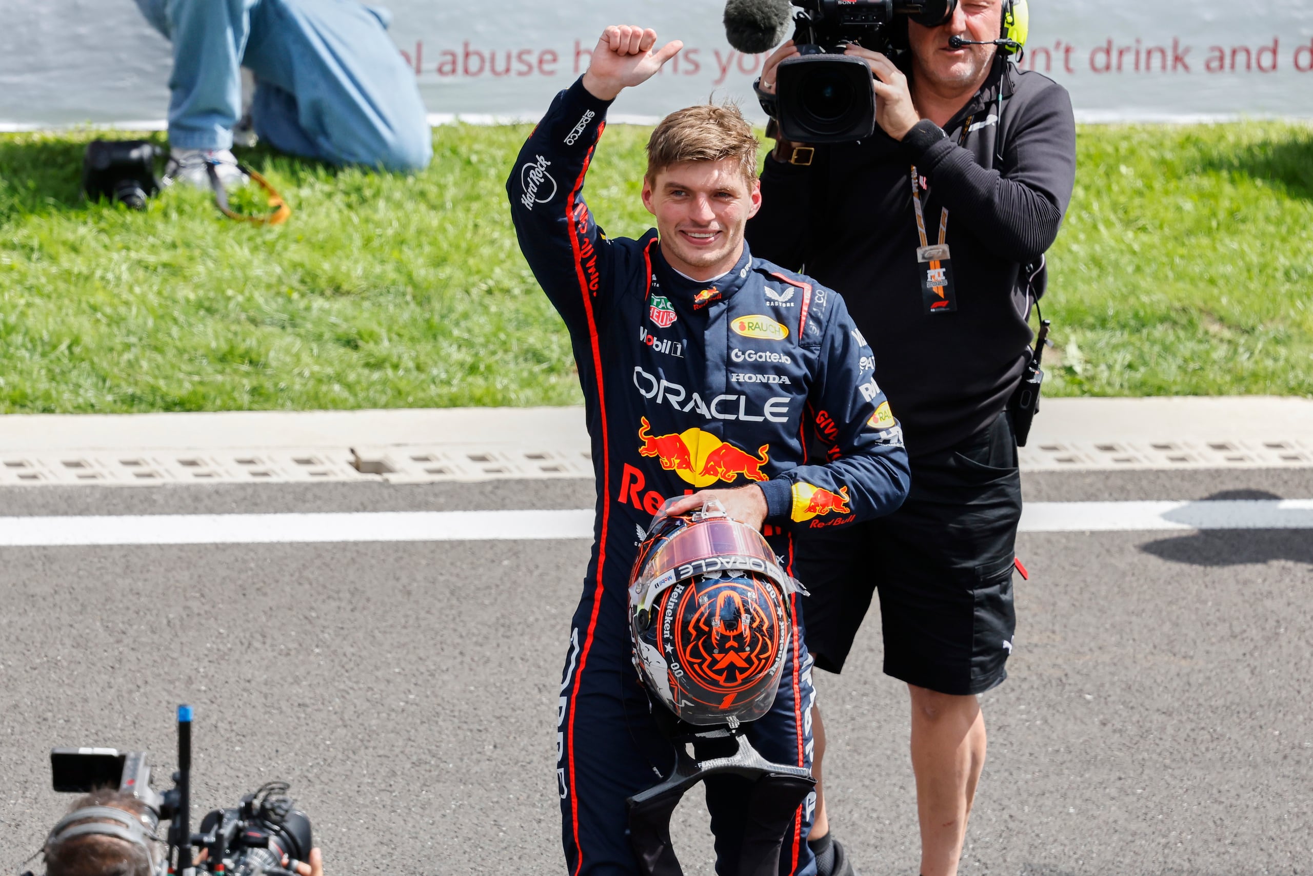 Max Verstappen de Red Bull tras completar la carrera de sprint del Gran Premio de Bélgica de la F1, en el circuito de Spa-Francorchamps, el sábado 26 de julio de 2025. (AP Foto/Geert Vanden Wijngaert)