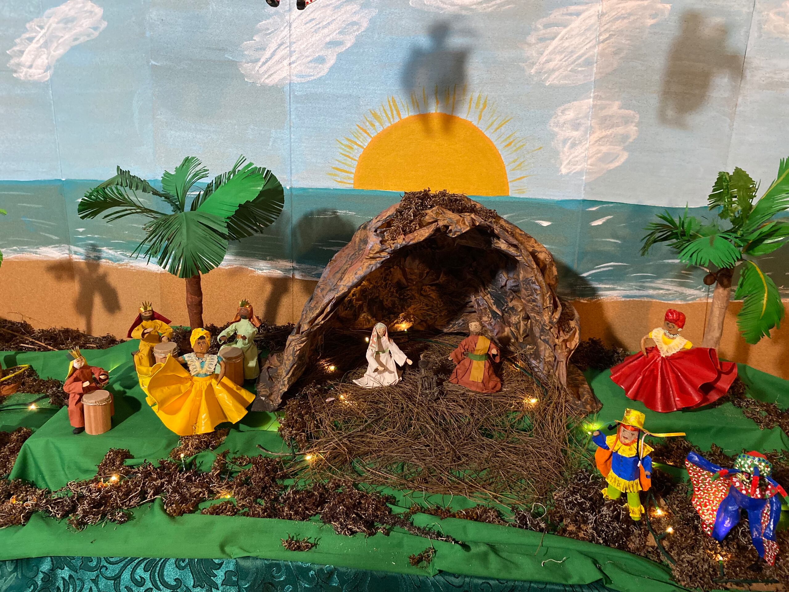 El tradicional Belén que se presenta con sus figuras de la Sagrada Familia, son representados en el “Nacimiento loiceño” en el Parque Histórico Cueva María de la Cruz.