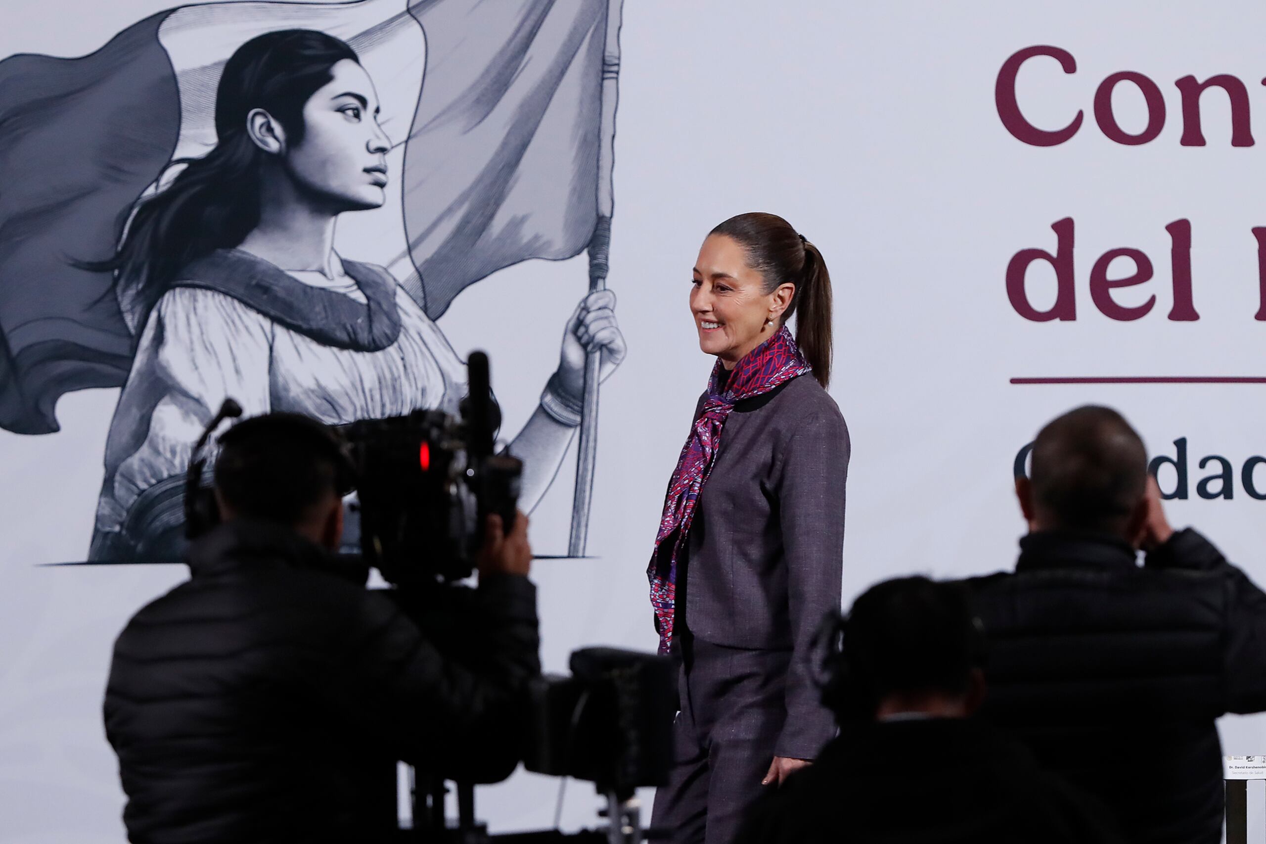 La presidenta de México, Claudia Sheinbaum, asiste a su rueda de prensa diaria este martes, en el Palacio Nacional en la Ciudad de México (México). EFE/ Mario Guzmán
