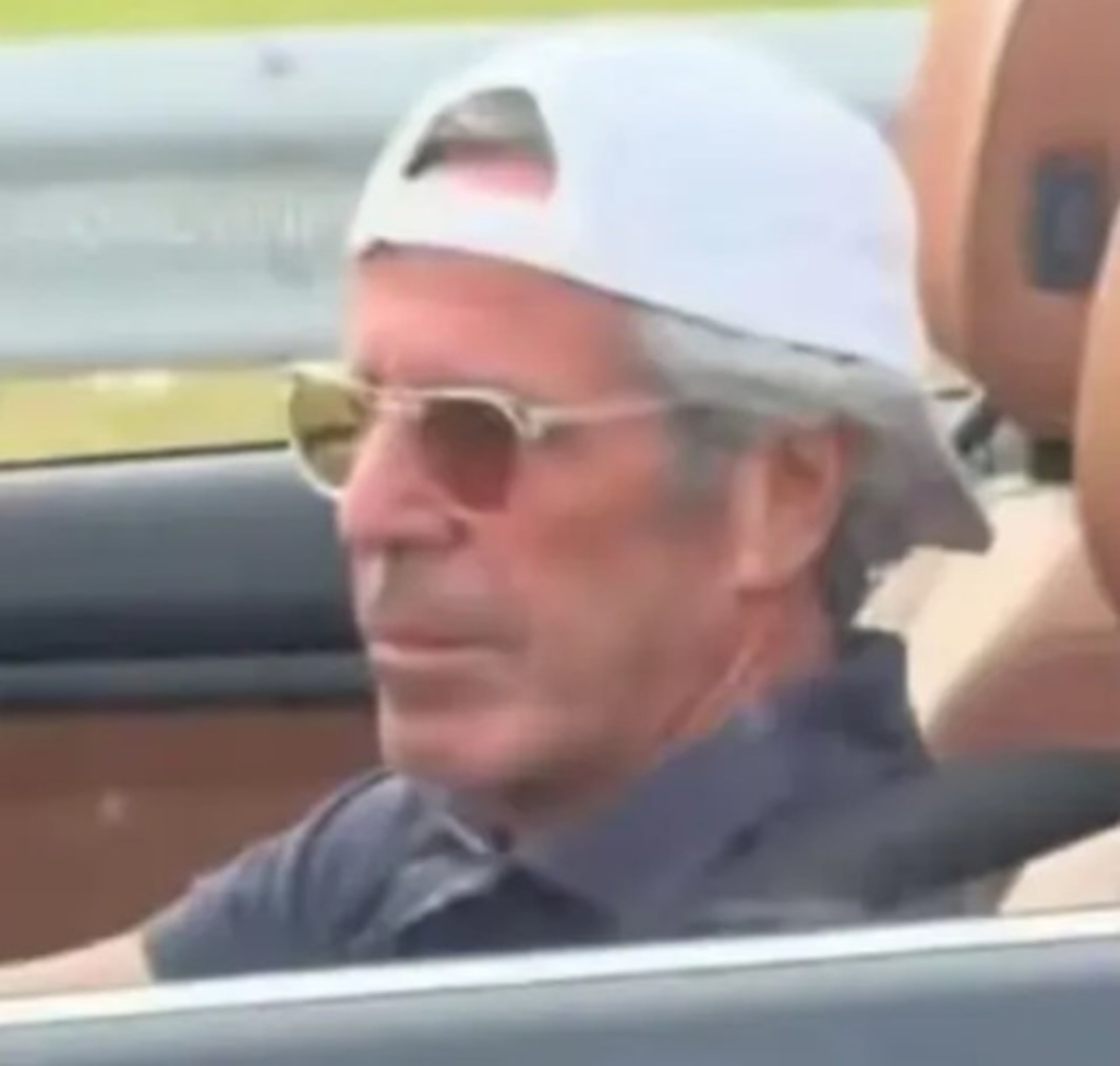 El hombre se identificó como Palm Beach Pete, afirmó que enfrenta su nueva notoriedad con buen humor.