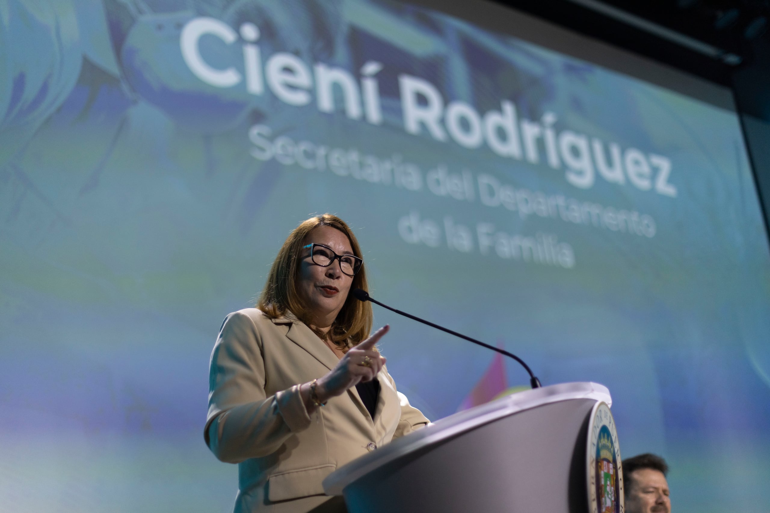 La secretaria Ciení Rodríguez Troche hizo un llamado a la ciudadanía a considerar la adopción de niños de 8 años en adelante o con necesidades especiales.