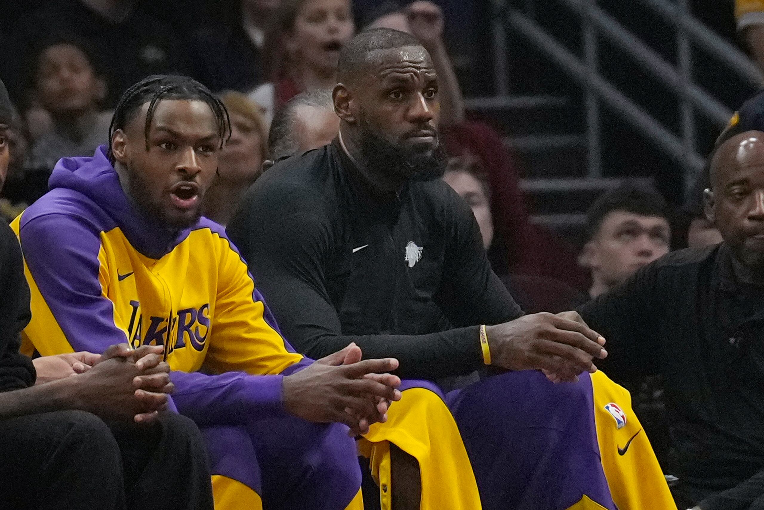 Bronny y LeBron James.