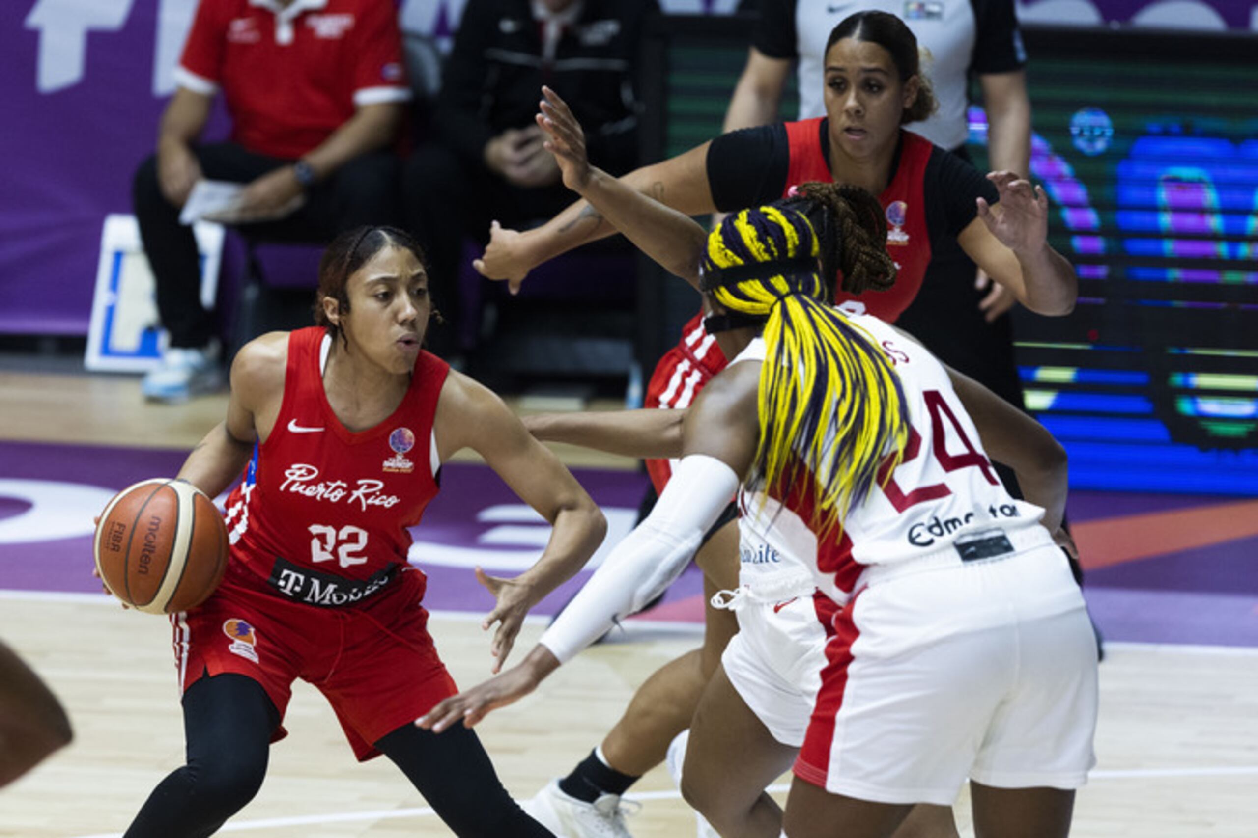 Las canadienses dispararon para un 36% en tiros de campo frente a 45.8% de las boricuas.