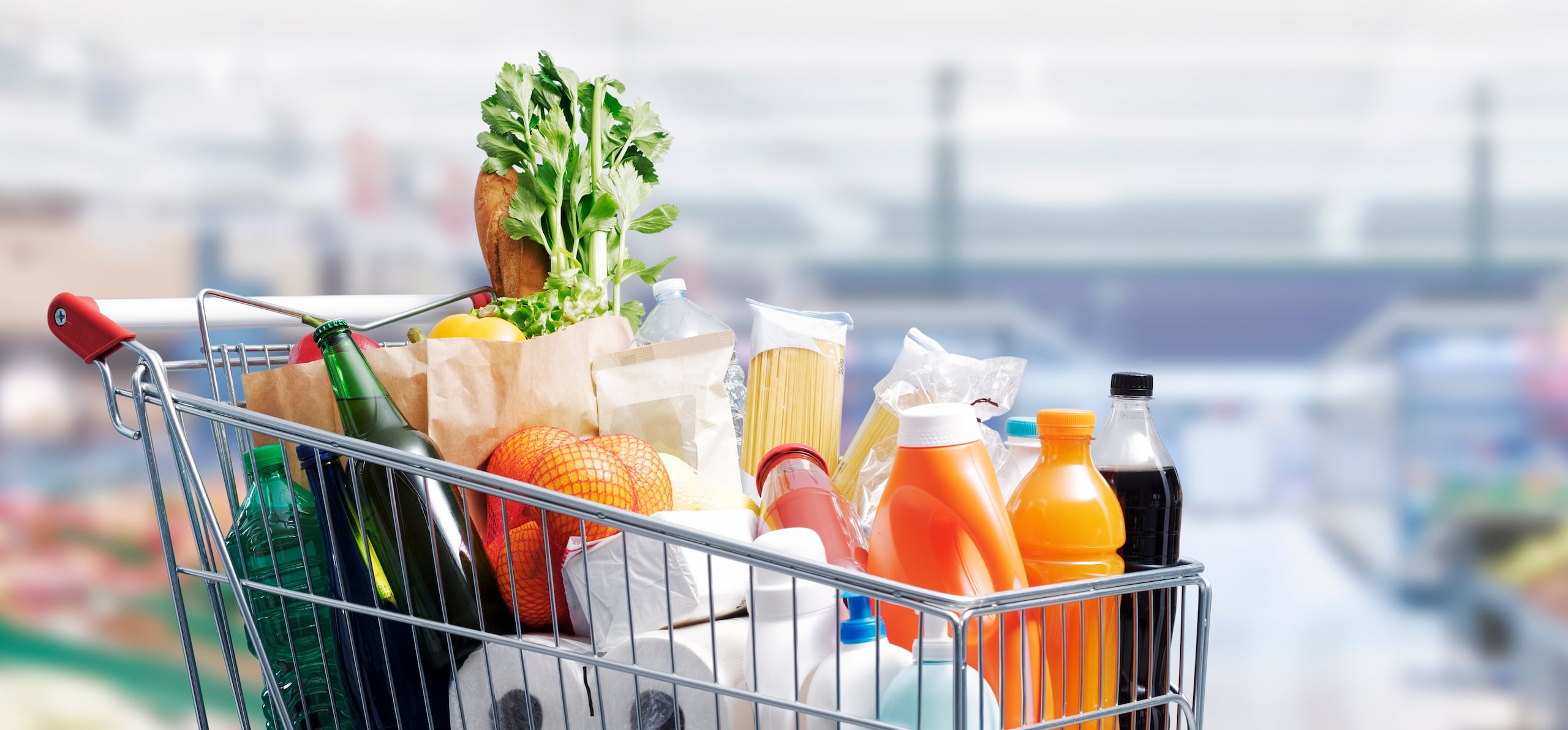La canasta básica de alimentos ha subido también.