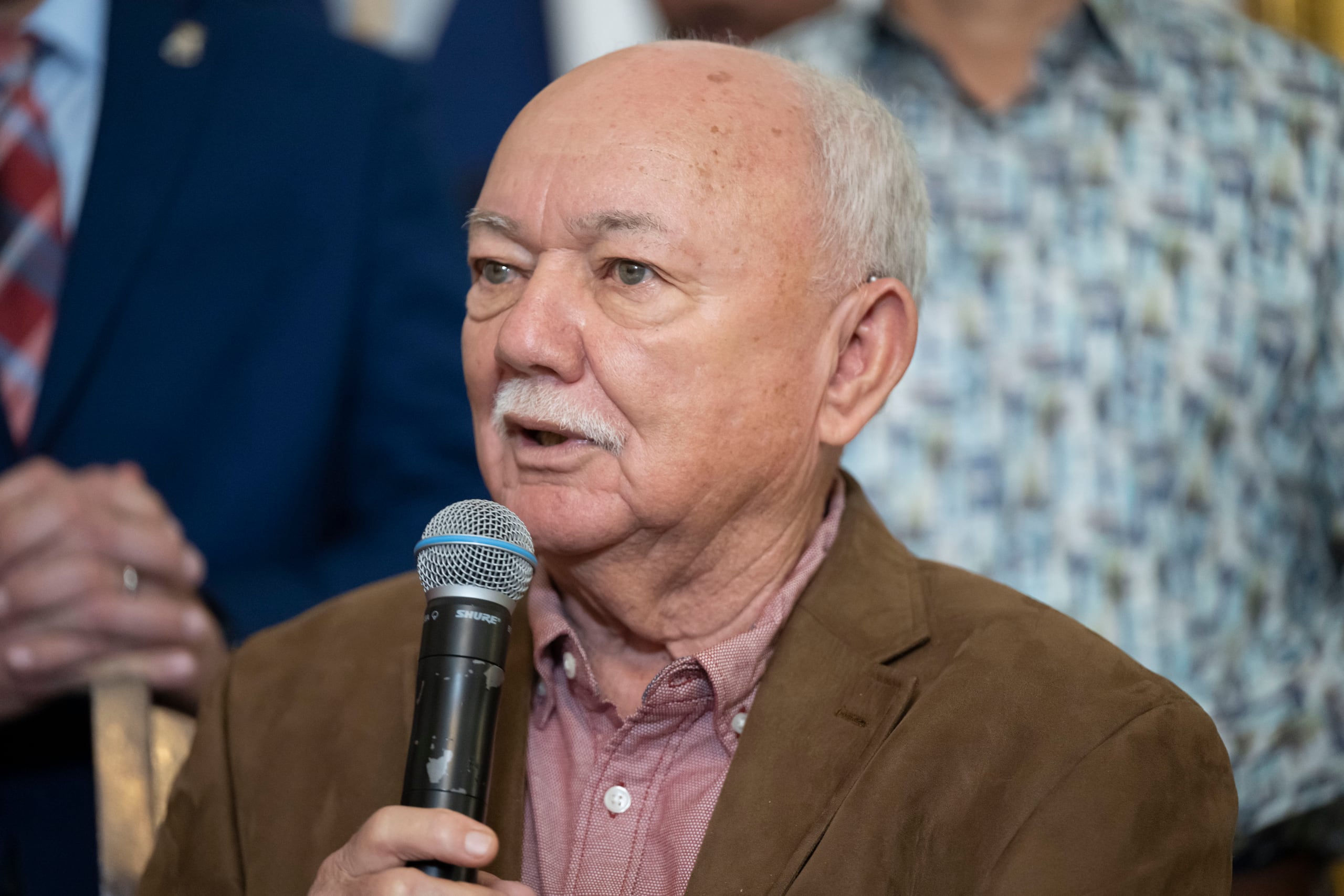 El alcalde de Juncos, Alfredo "Papo" Alejandro Carrión, considera que la escasez de vivienda es el reto principal que encara el municipio actualmente.
FOTO POR: Carlos Rivera Giusti/GFR Media
Jenniffer González Colón, Gobernadora, Transportación y Obras Públicas, DTOP, Carreteras, Dr. Edwin González Montalvo
