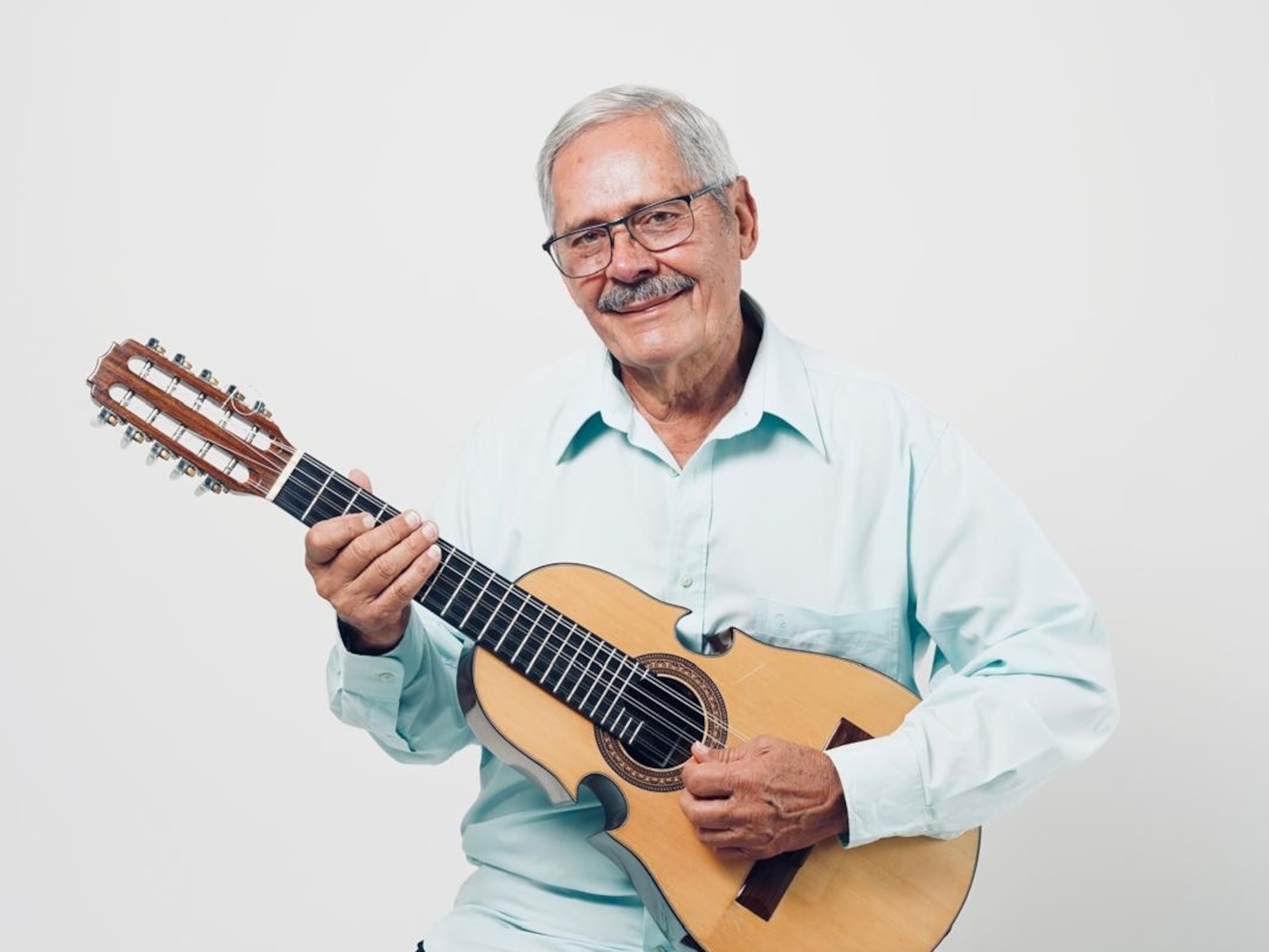 El cantautor Modesto Nieves será reconocido por su trayectoria artística en esta presentación.