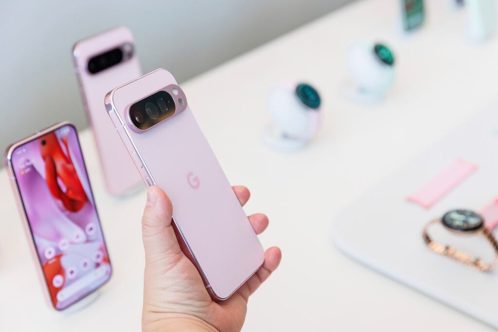 Imagen de la cobertura de: Google presenta el nuevo Pixel 11 con más cámaras, almacenamiento y funciones de IA