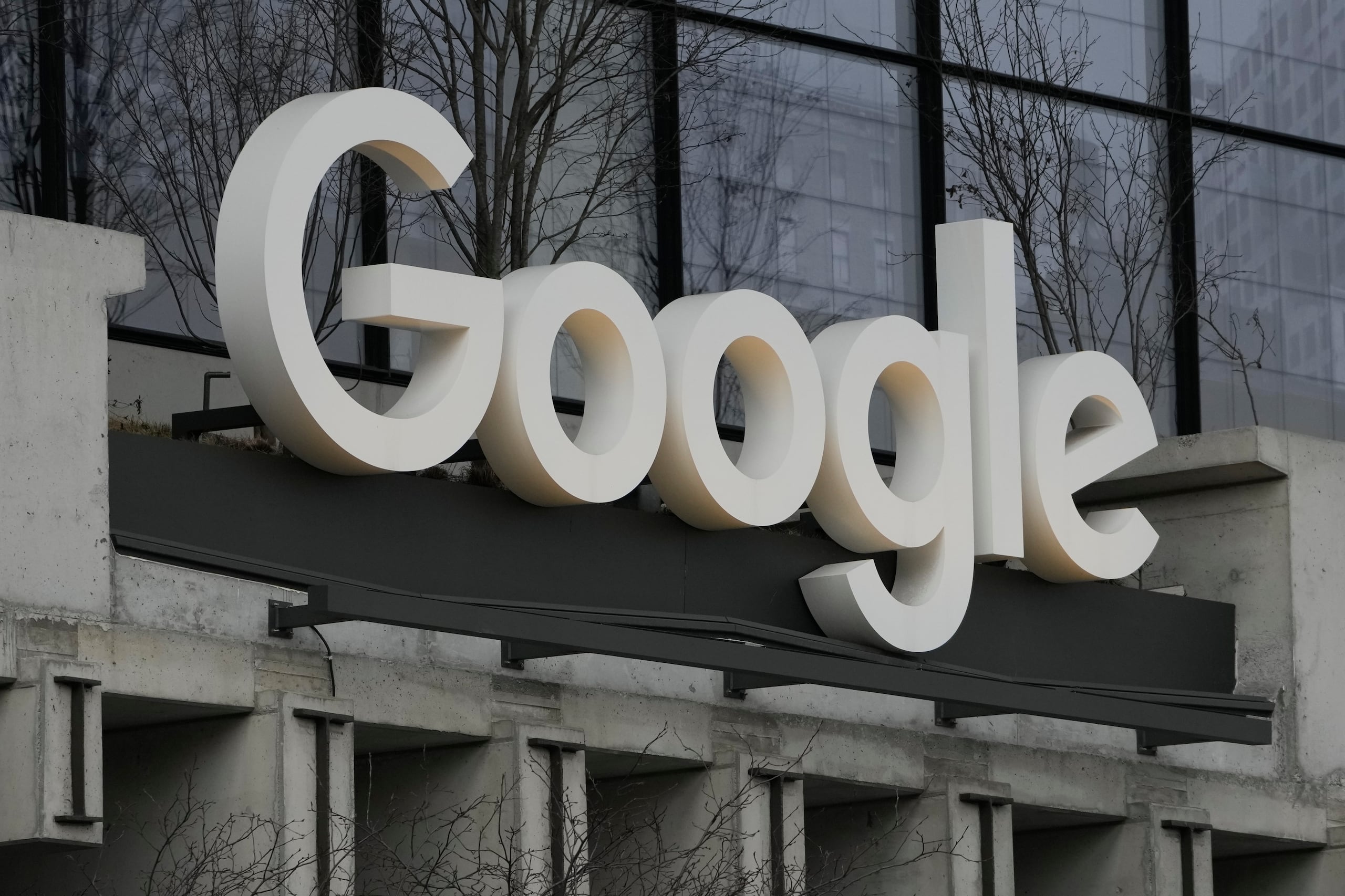 “Cerca del 40 % de los jóvenes, cuando buscan un lugar para almorzar no abren Google Maps ni van al buscador de Google. Van a TikTok o Instagram”.