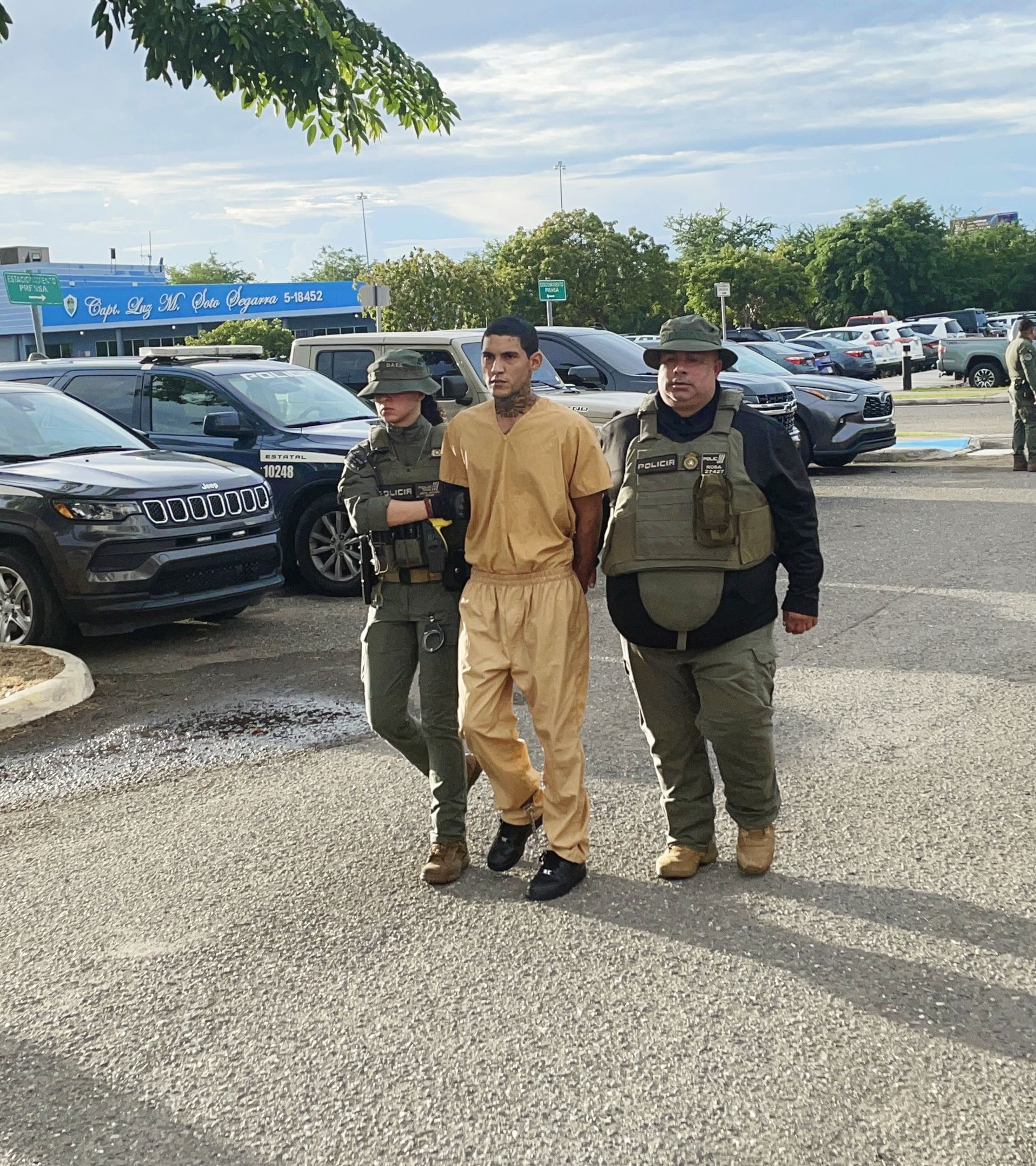 Byron Lee Anttonetti Santiago, alias Primo, enfrenta cargos por distribución de sustancias controladas y venta de arma y estaba preso por cargos de asesinato.