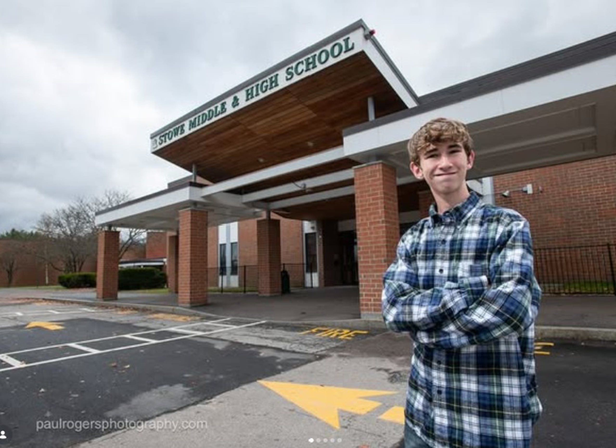 Roy dijo que de ser electo, planea estudiar en línea y hacer sus asignaciones en las noches, después de cumplir con su trabajo como gobernador.