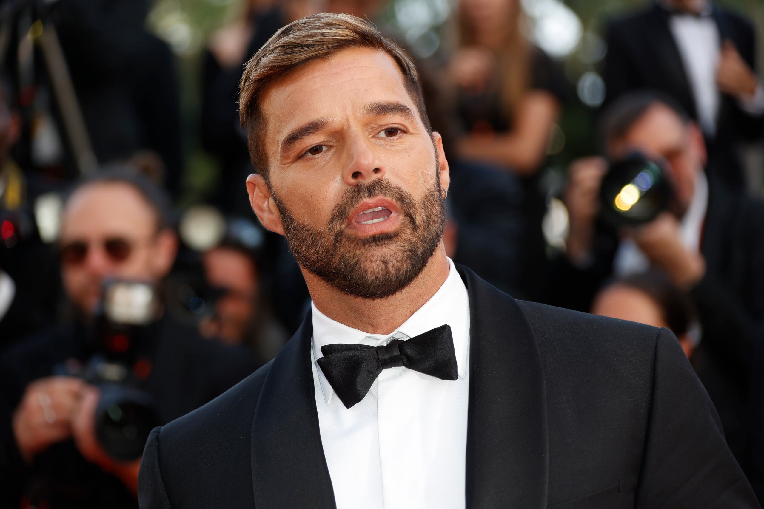 Ricky Martin tendrá que estar en la Isla a finales de octubre para deponer de manera presencial.