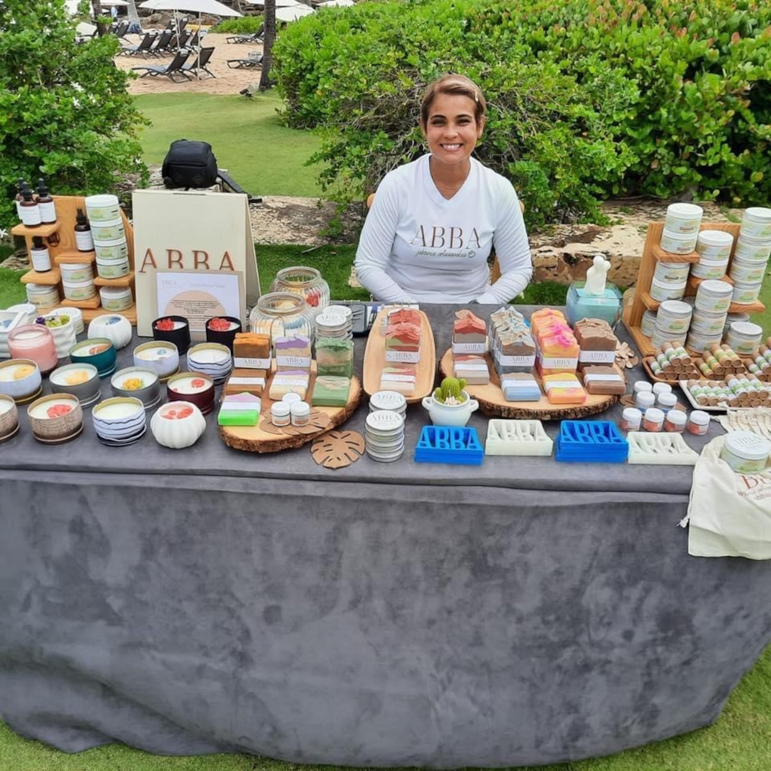 La samaritana confecciona jabones artesanales veganos.