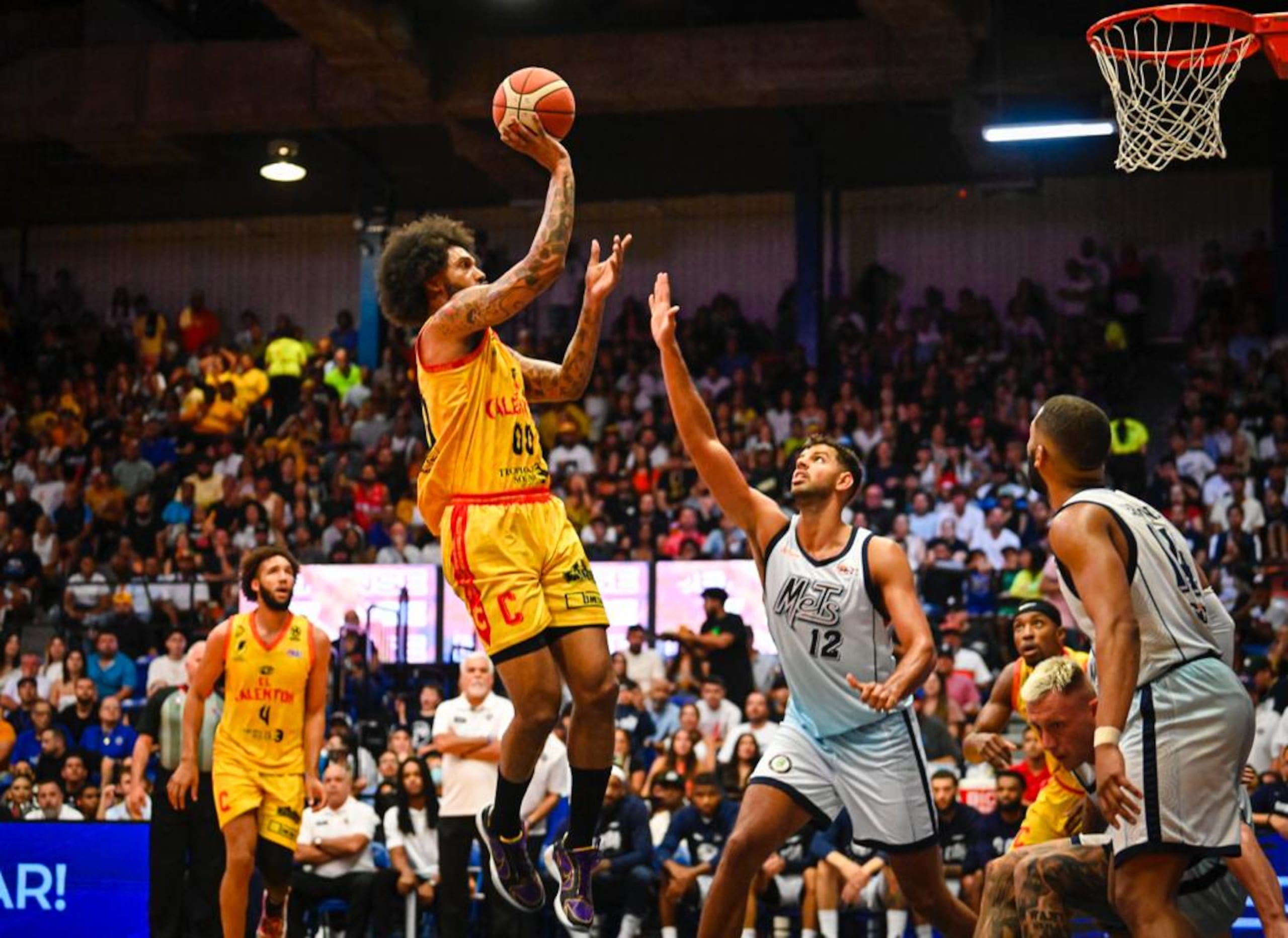 Carolina y Guaynabo se jugaron la vida en busca del pase a la final del BSN.