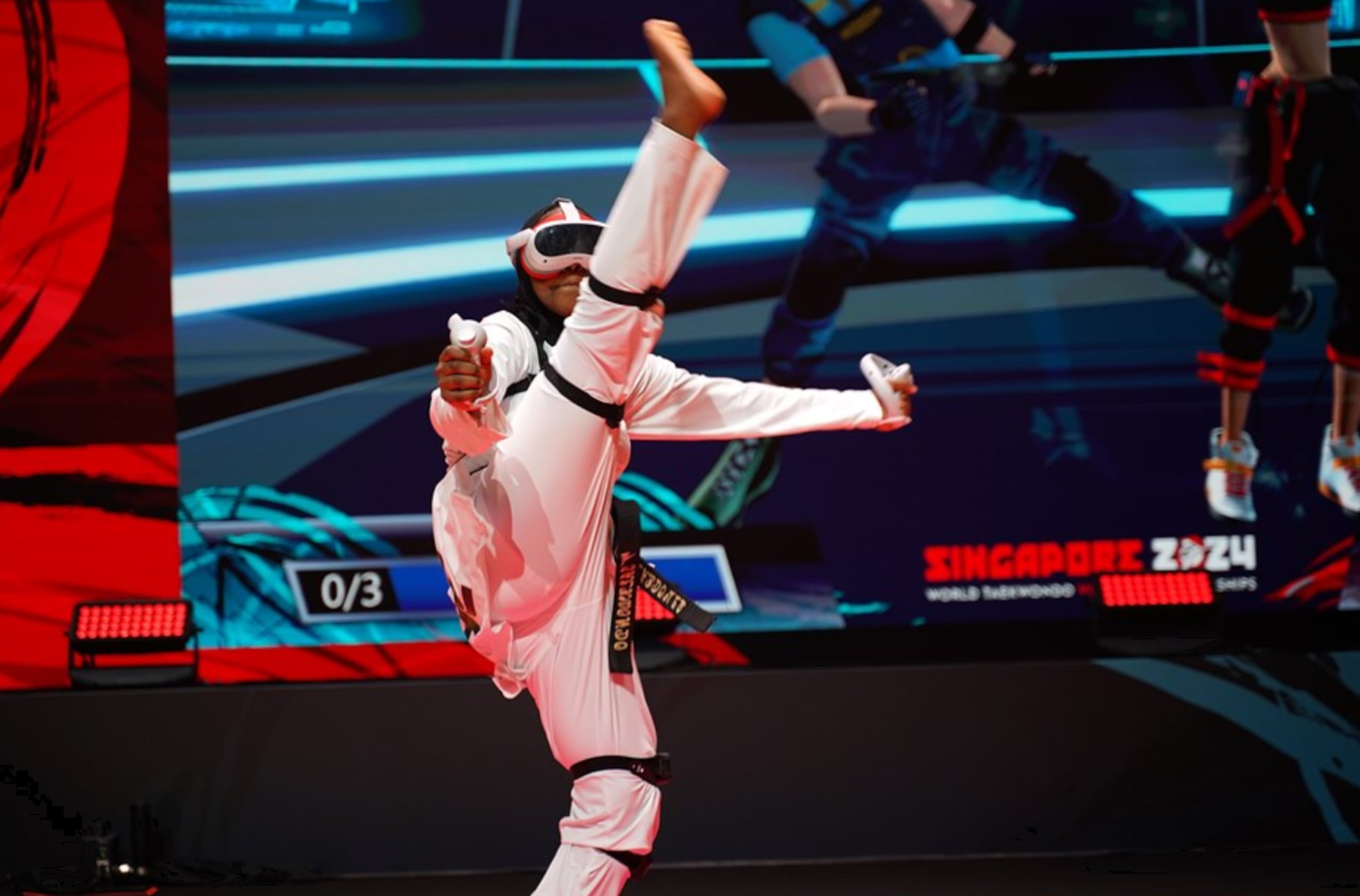 El competidor necesita velocidad, condición física, flexibilidad, footwork, timing, estrategia y hasta aprender a calcular distancia de otra manera.