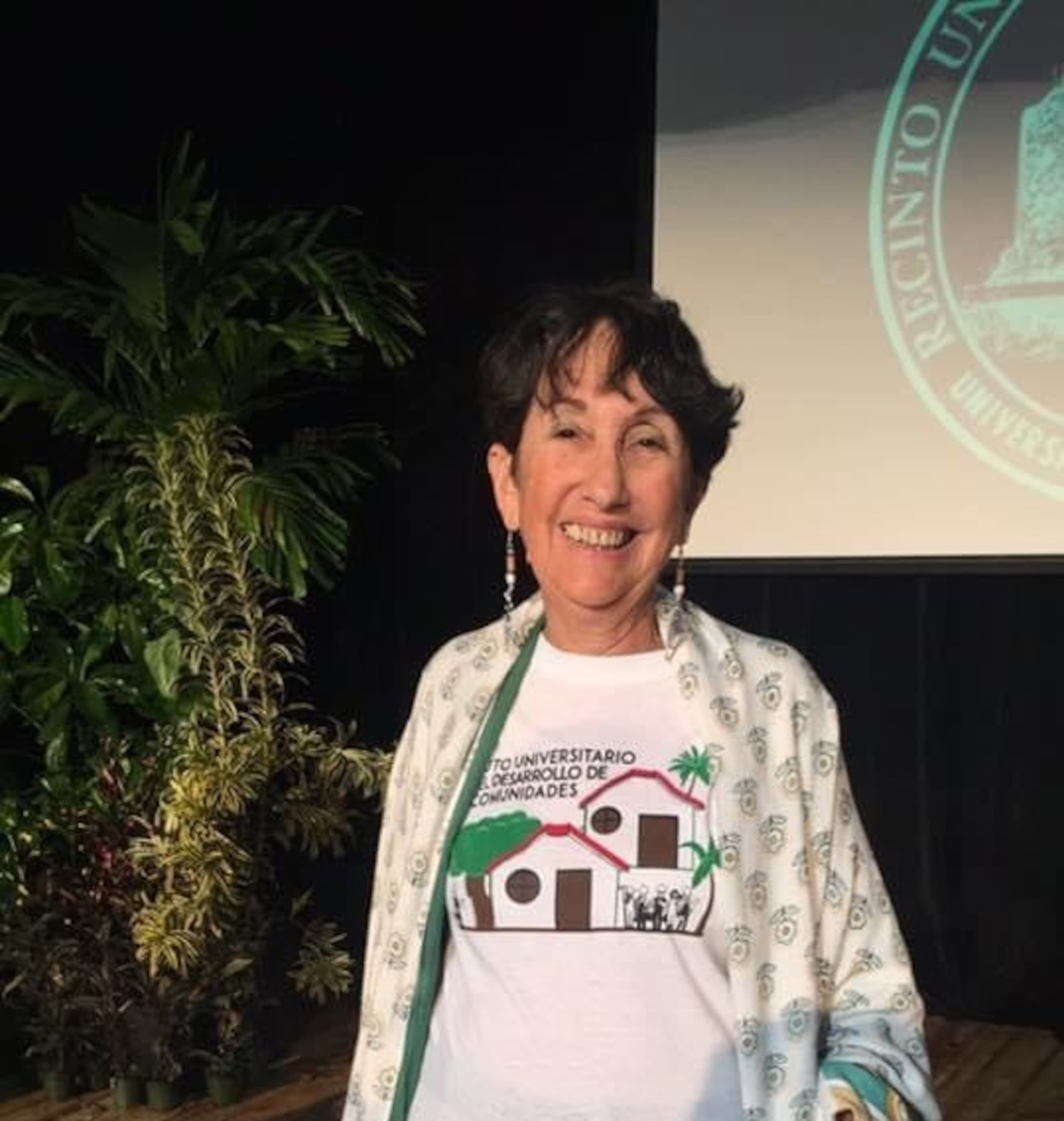 La profesora Luisa Seijo ha fundado ocho organizaciones comunitarias, entre ellas el Instituto de Desarrollo Comunitario del RUM.