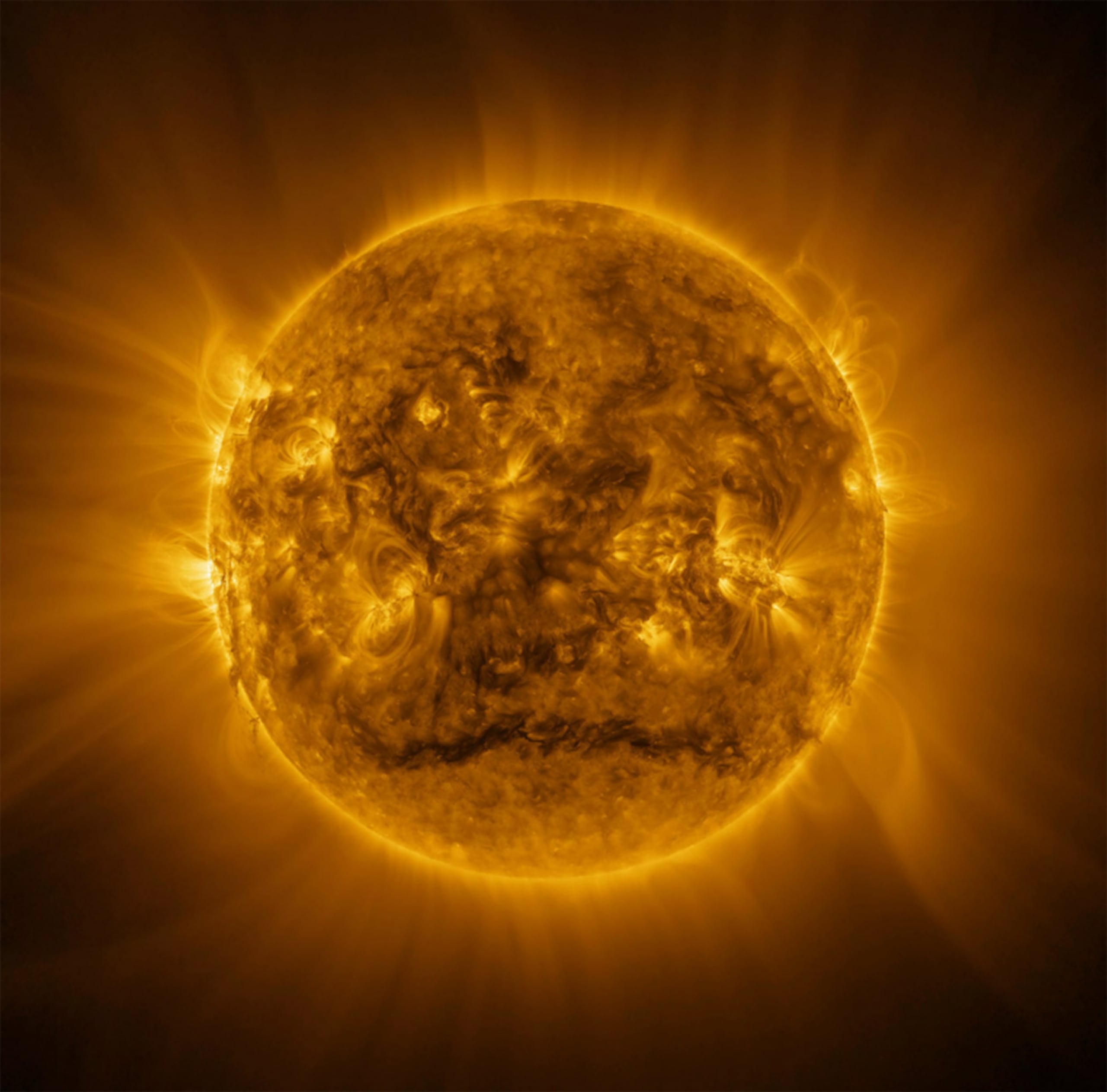 El Sol tiene aproximadamente 4,600 millones de años.