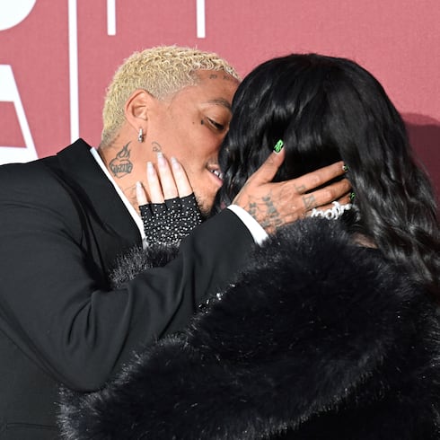 FOTOS: Este es el novio de Cher quien es 40 años menor que ella