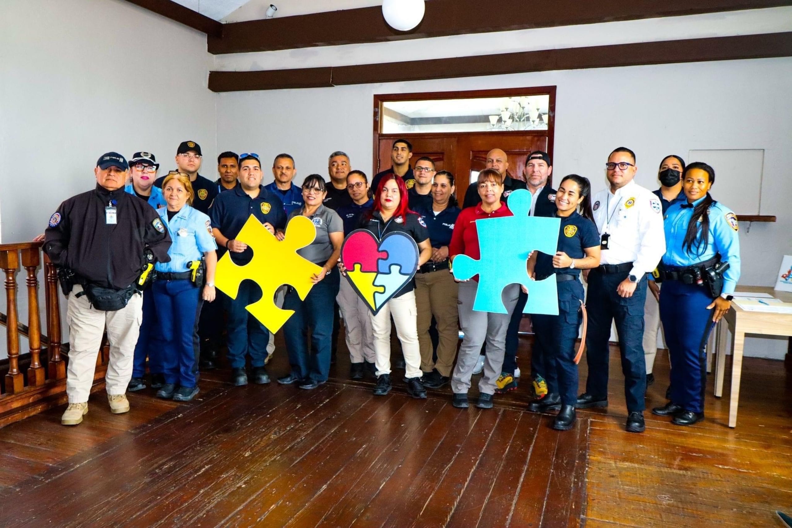DSP recibe talleres sobre la poblacion con autismo.