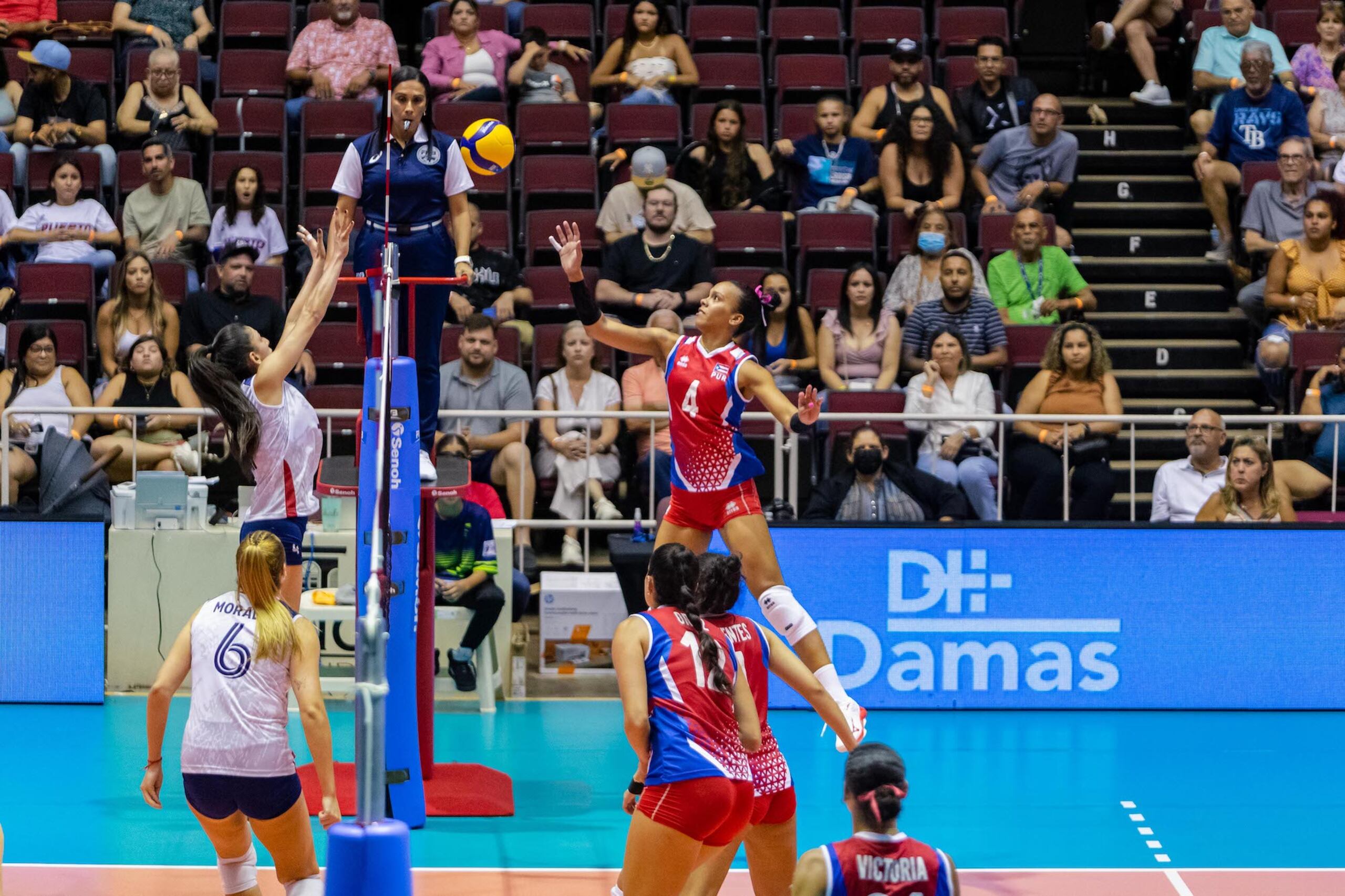 Hollingshed Santana se apresta a tirar un 'shot' en el juego ante Chile el domingo en la Copa Panamericana