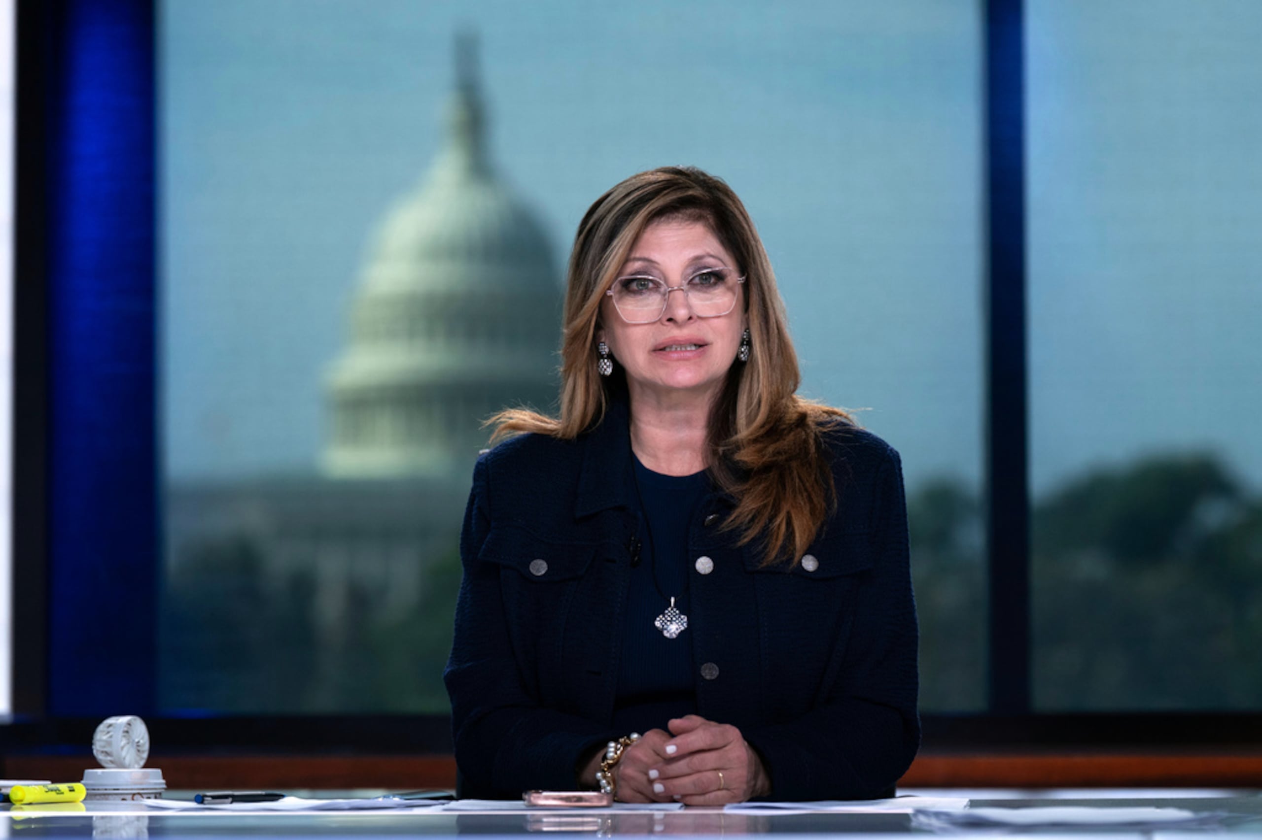La presentadora de “Mornings with Maria”, de FOX Business Network, Maria Bartiromo, habla durante una entrevista el 9 de junio de 2026, en Washington.