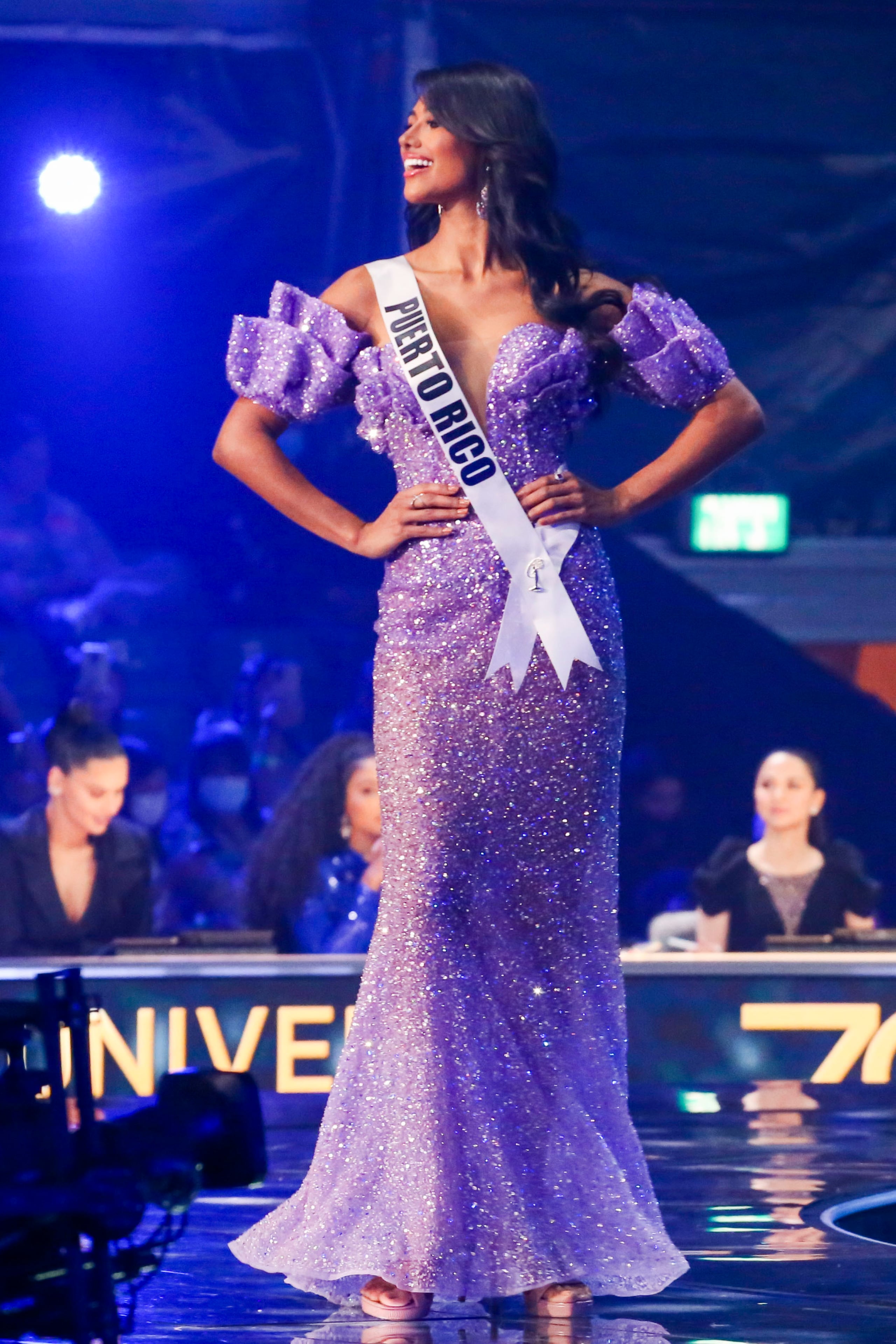 El vestido del diseñador puertorriqueño Valdy que Michelle Colón utilizó en la preliminar de Miss Universe 2021 en Israel.