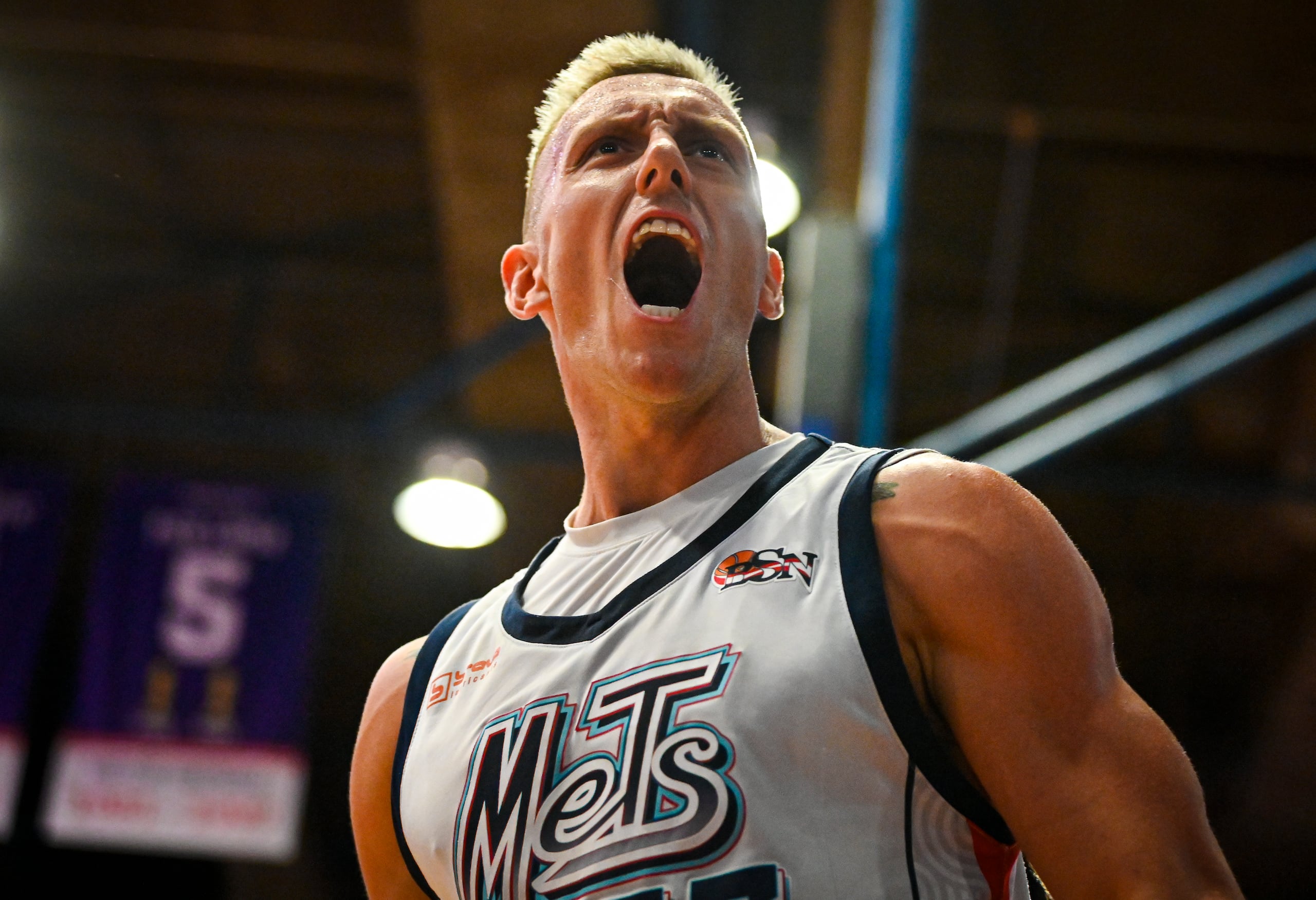 Mitch Creek durante la semifinal 2023 del BSN entre los Mets de Guaynabo y los Gigantes de Carolina.