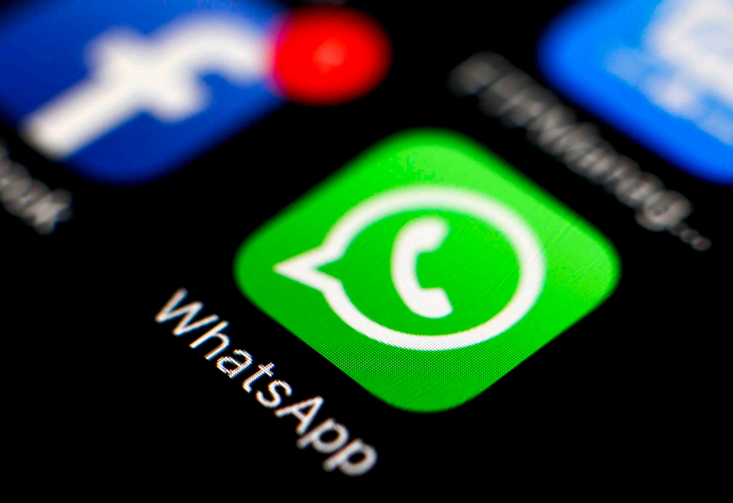WhatsApp tiene más de mil millones de usuarios activos y es una de las aplicaciones móviles y web más populares de internet. (Agencia EFE)