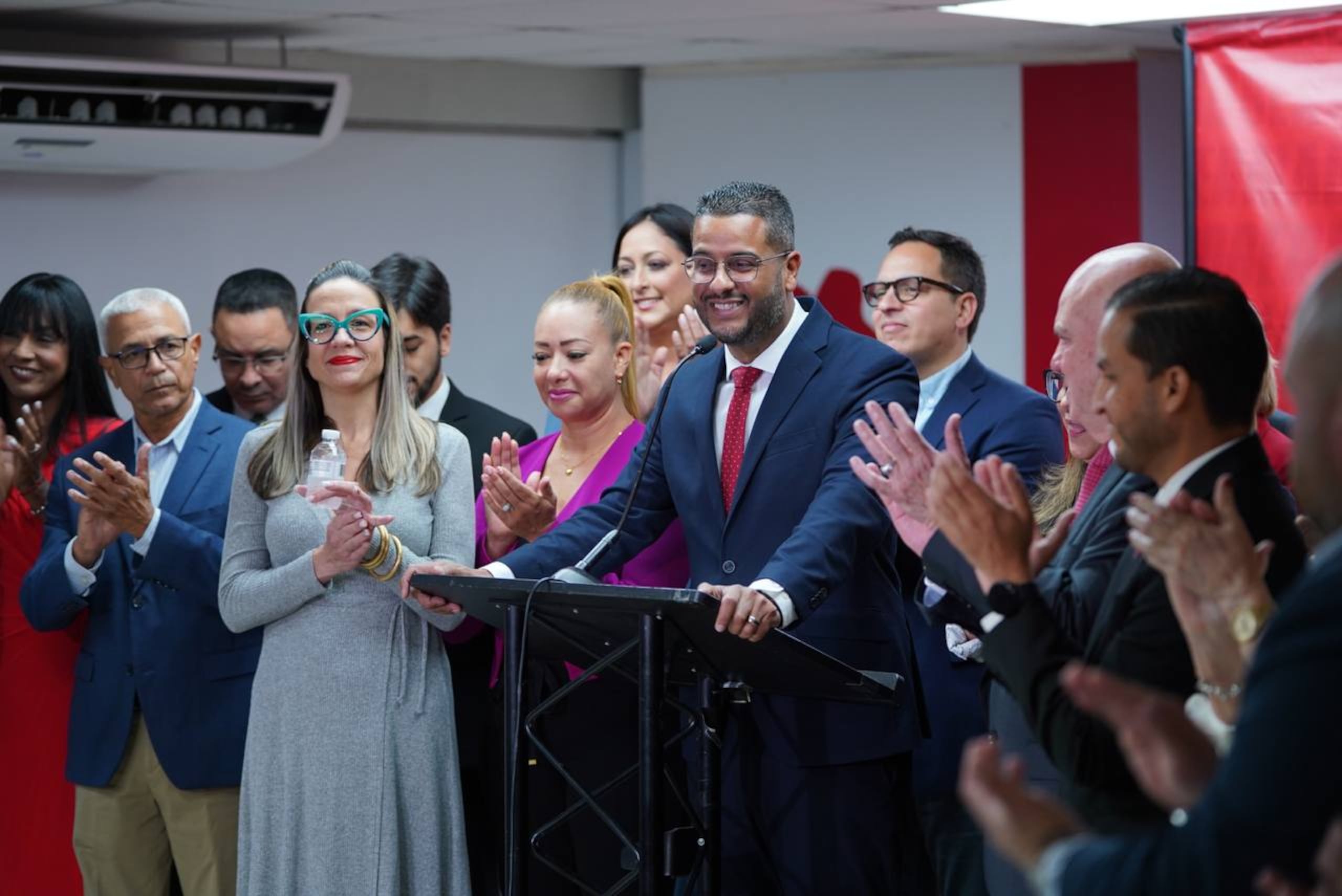 Jesús Manuel Ortiz indicó que su grupo de trabajo estará compuesto por veteranos políticos populares, mujeres y líderes de diversas partes de la Isla.