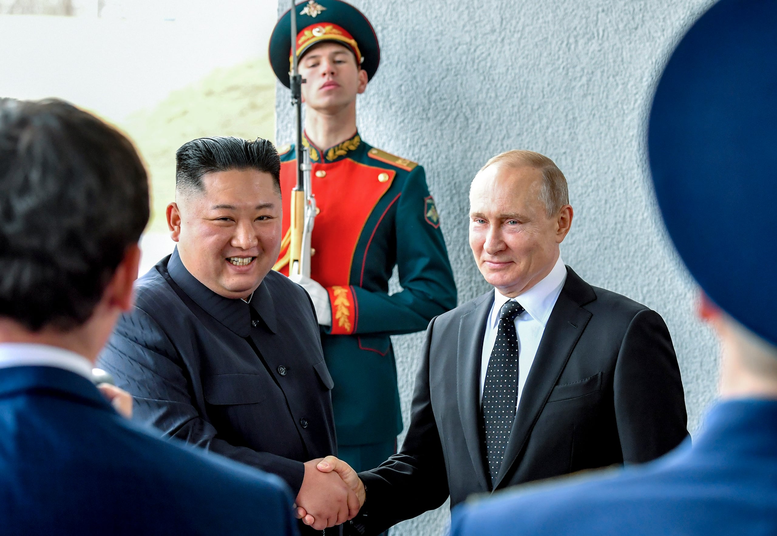 Kim Jong un y Vladimir Putin en una reunión en 2019.