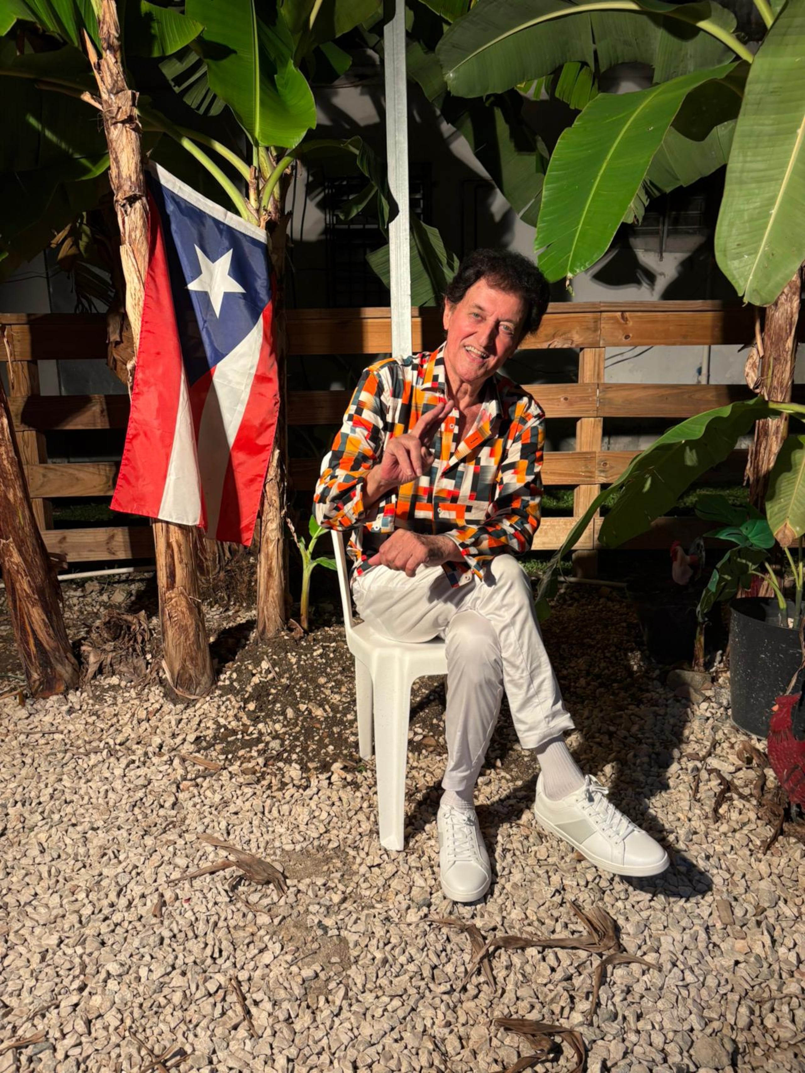 El cantautor regresa a los escenarios tras más de 20 años de estar fuera de los escenarios.