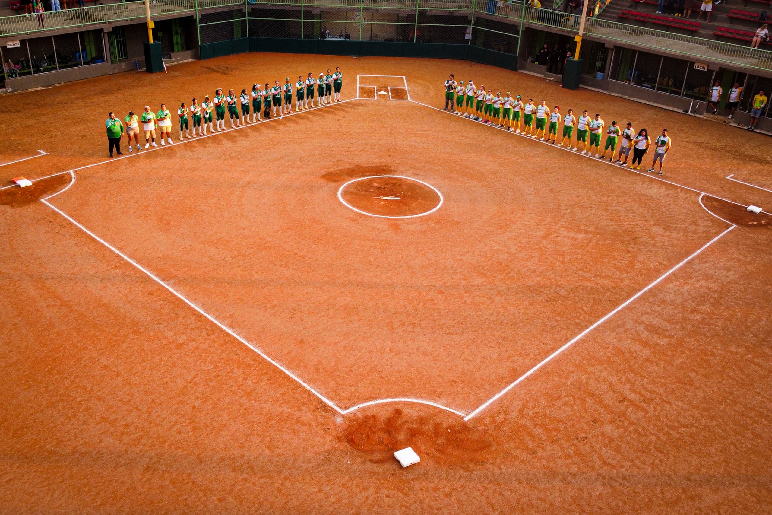 El fallecido Jerry Flores Malavé era dirigente del equipo de sóftbol de la Universidad Ana G. Méndez.