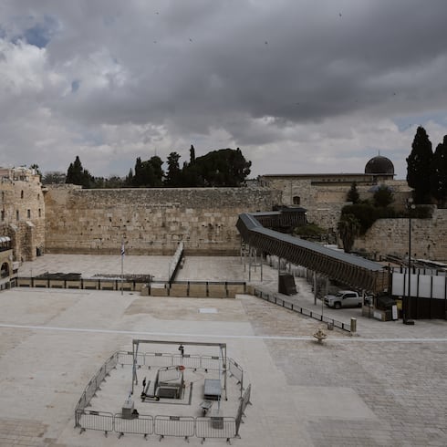 FOTOS: Ausente las multitudes en Jerusalén en Domingo de Ramos por guerra de Irán